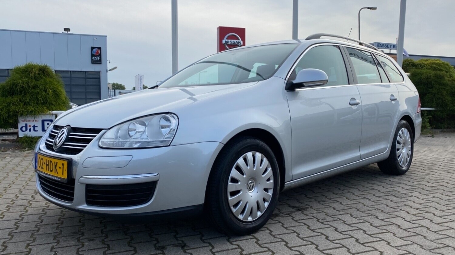 Volkswagen Golf Station 2008 02-HDK-1 1