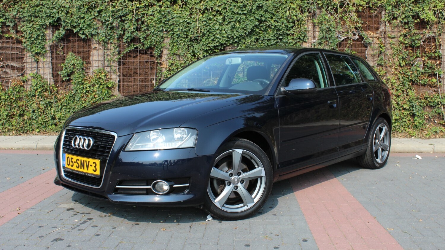Audi A3 Hatchback 2011 05-SNV-3 1