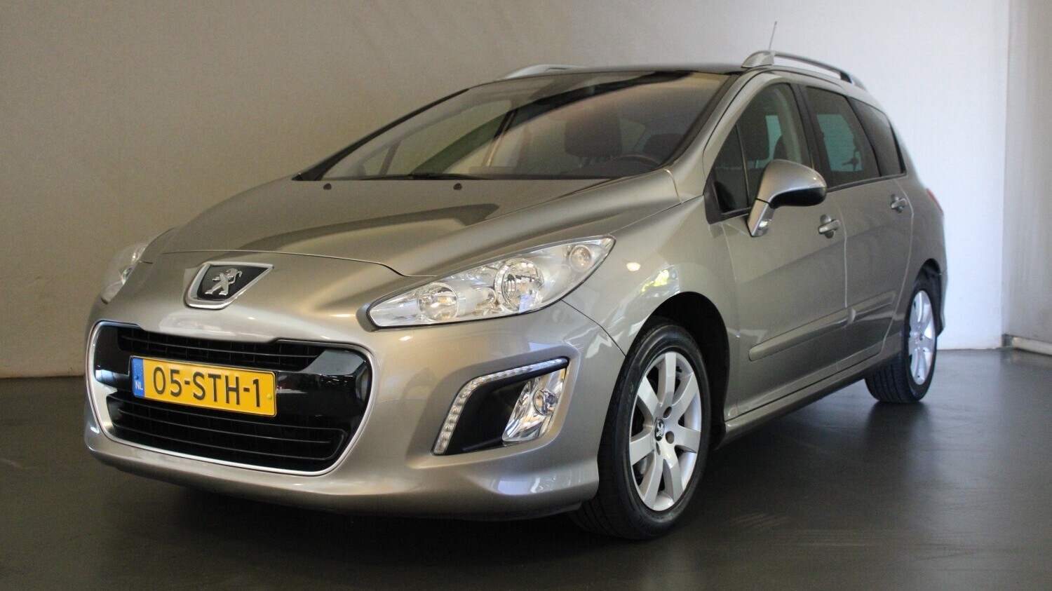 Peugeot 308 Station 2011 05-STH-1 1