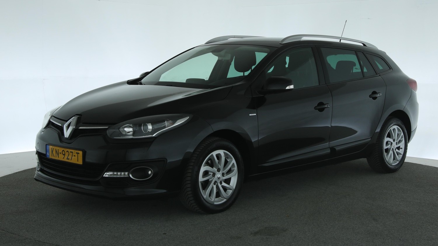 Renault Mégane Station 2015 KN-927-T 1