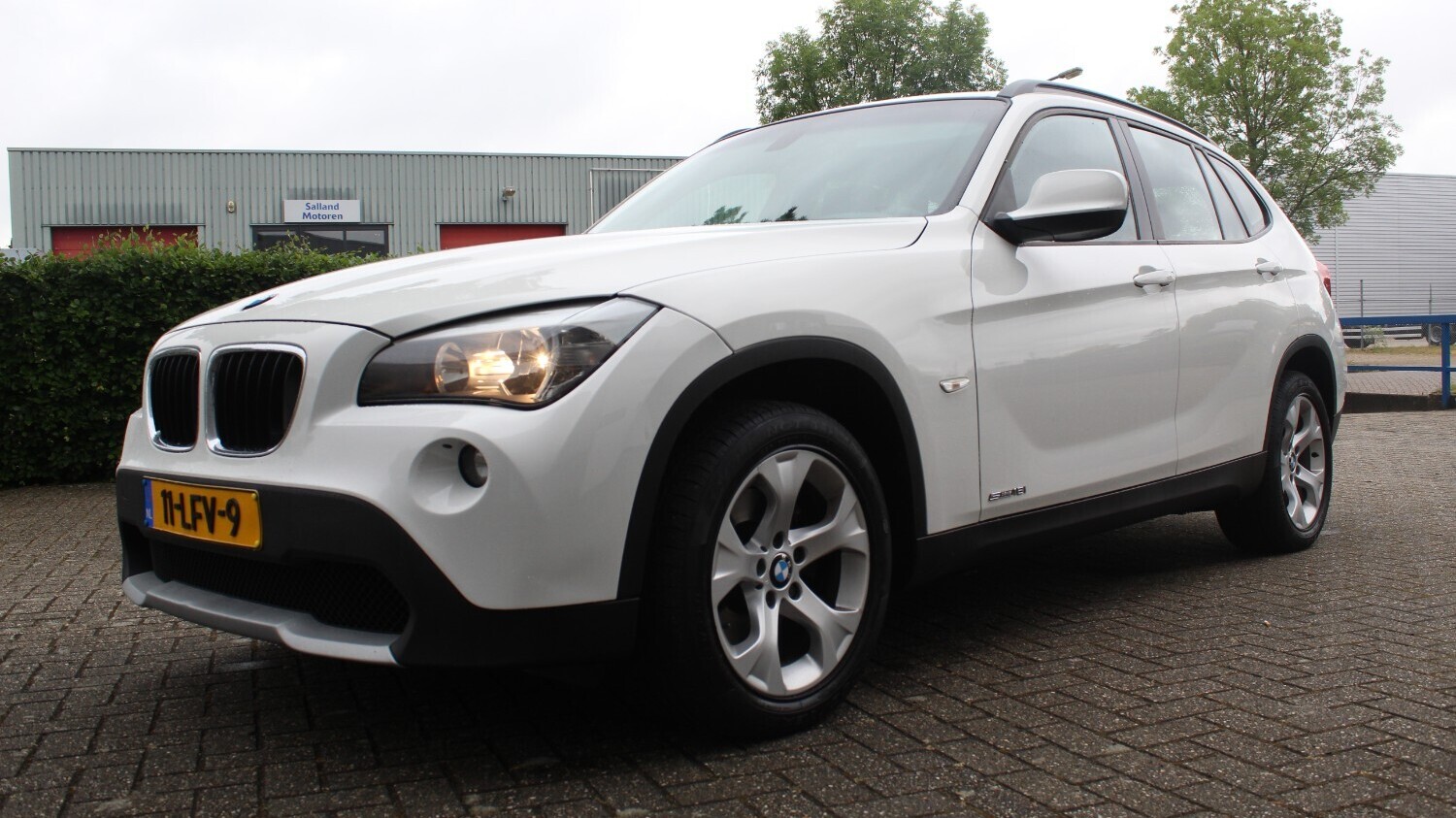 BMW X1 SUV / Terreinwagen 2010 11-LFV-9 1