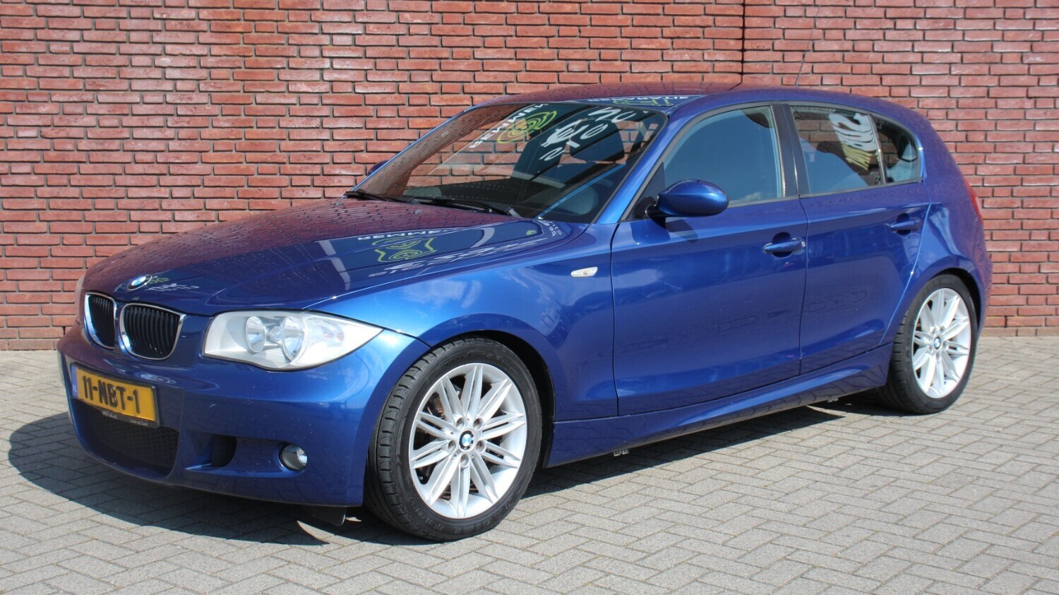 BMW 1-serie Hatchback 2006 11-NBT-1 1