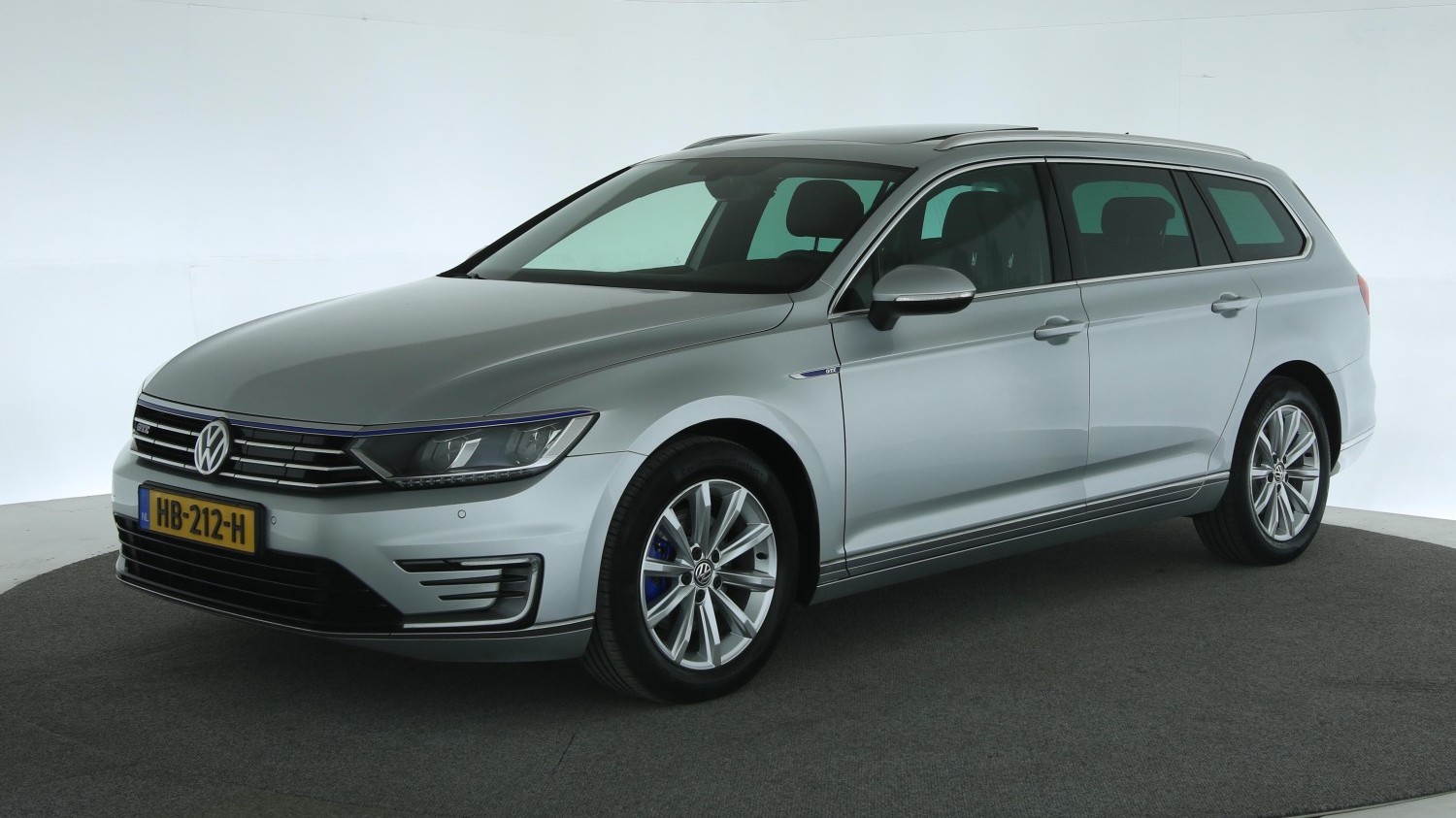 Volkswagen Passat Station 2015 HB-212-H 1