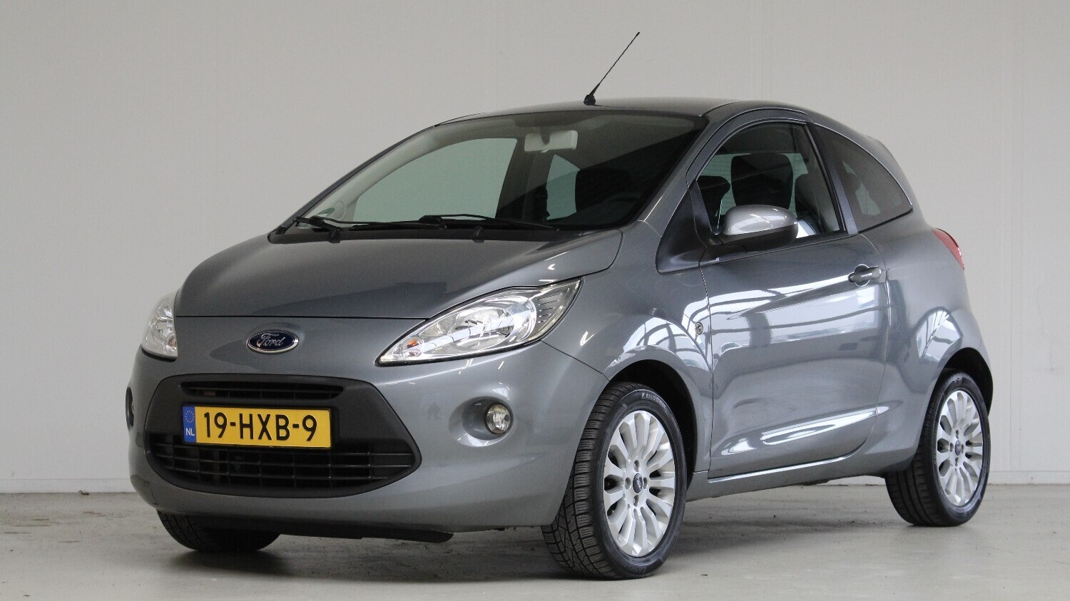 Ford Ka Hatchback 2009 19-HXB-9 1