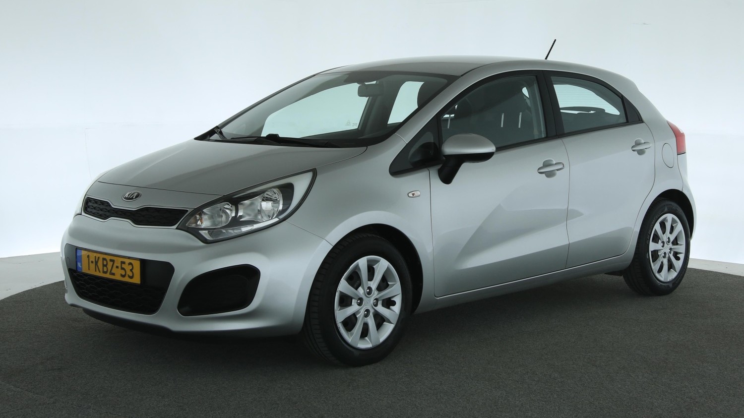 Kia Rio Hatchback 2013 1-KBZ-53 1