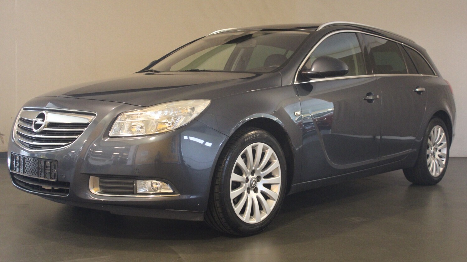 Opel Insignia Station 2009 1-TRL-21 1