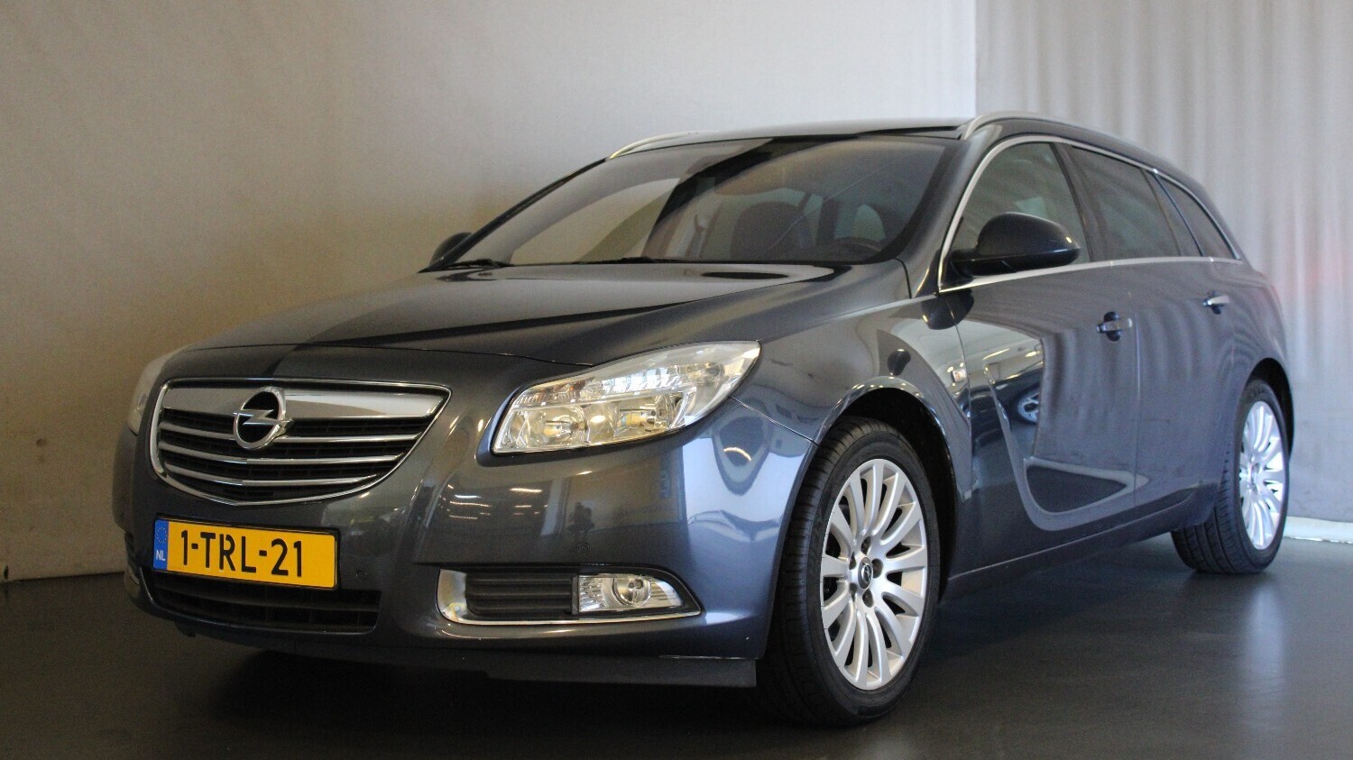 Opel Insignia Station 2009 1-TRL-21 1