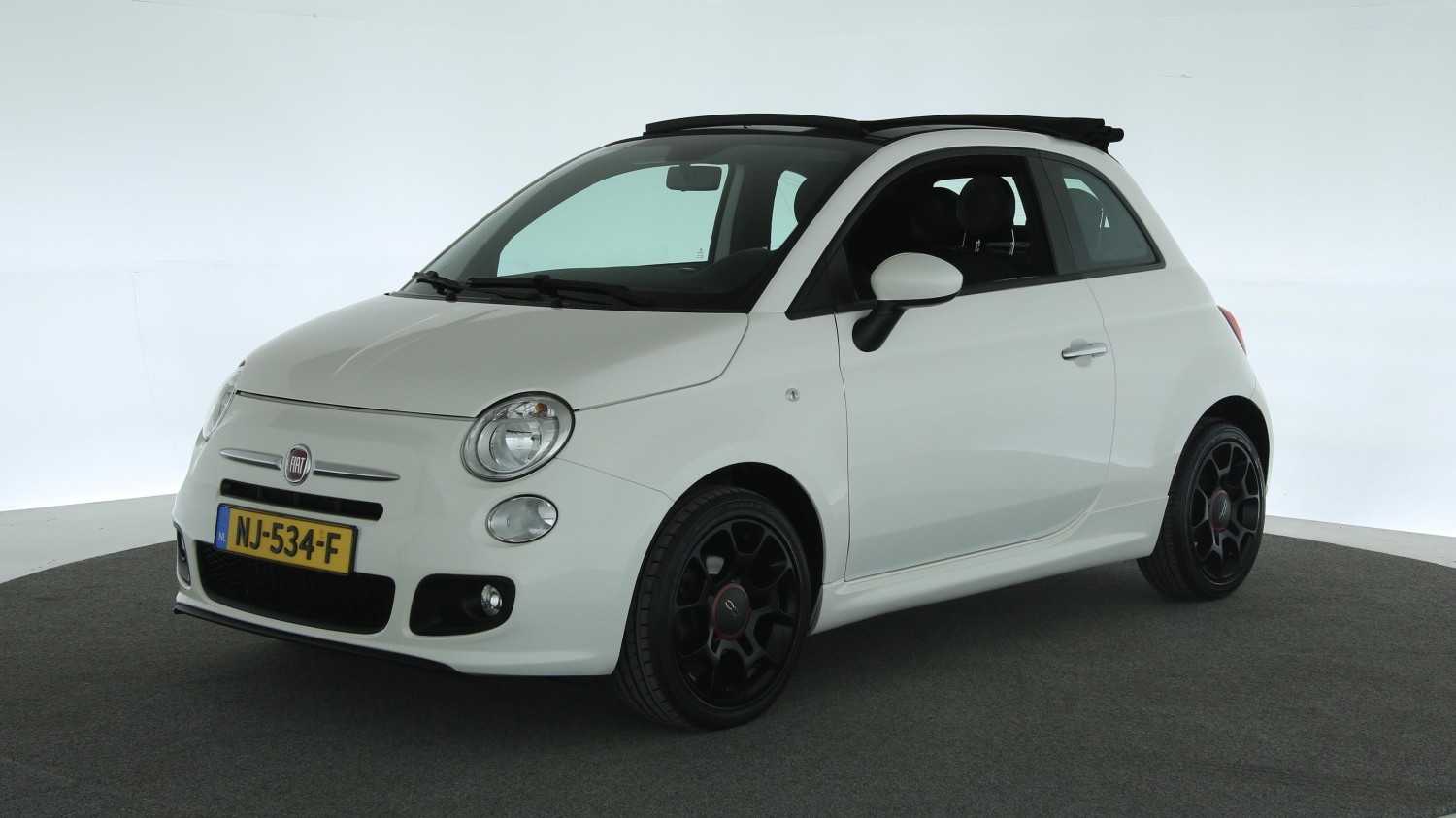 Fiat 500 Coupé 2014 NJ-534-F 1