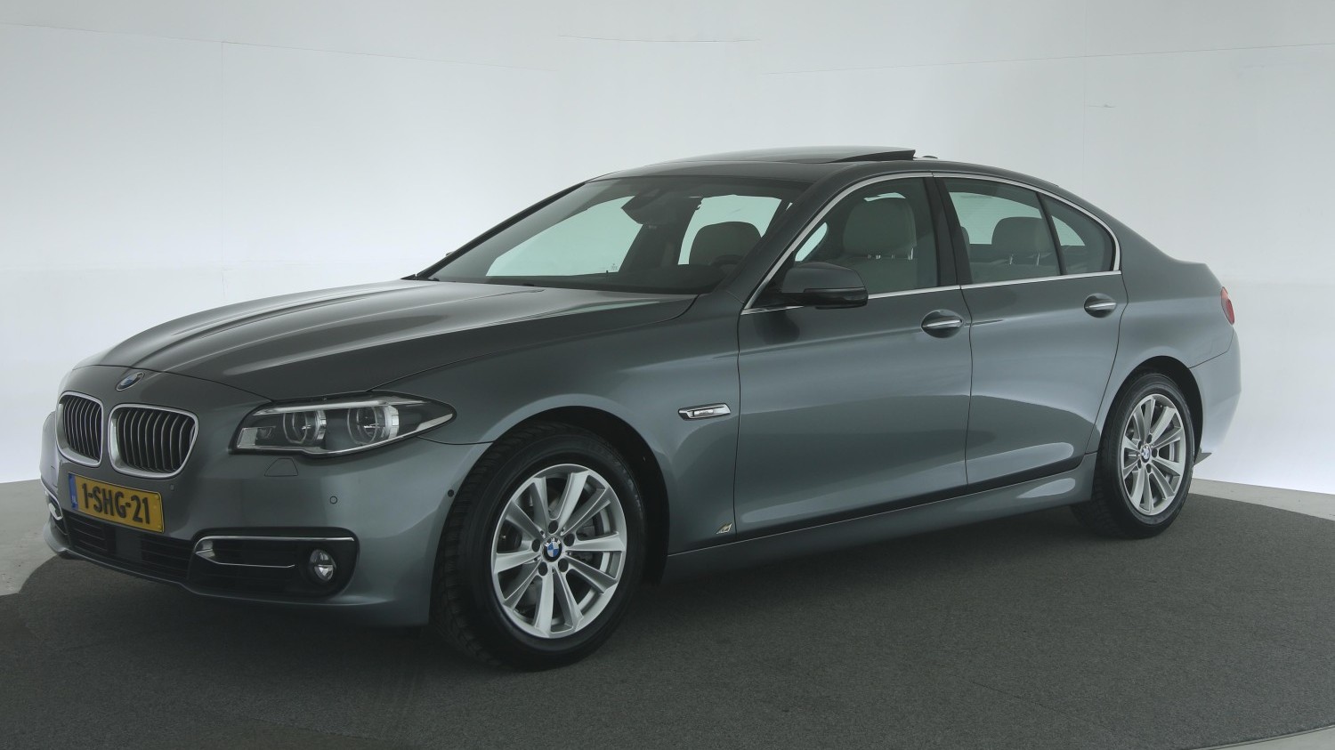 BMW 5-serie Sedan 2013 1-SHG-21 1