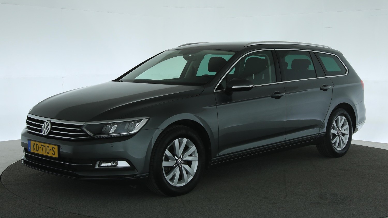 Volkswagen Passat Station 2016 KD-710-S 1