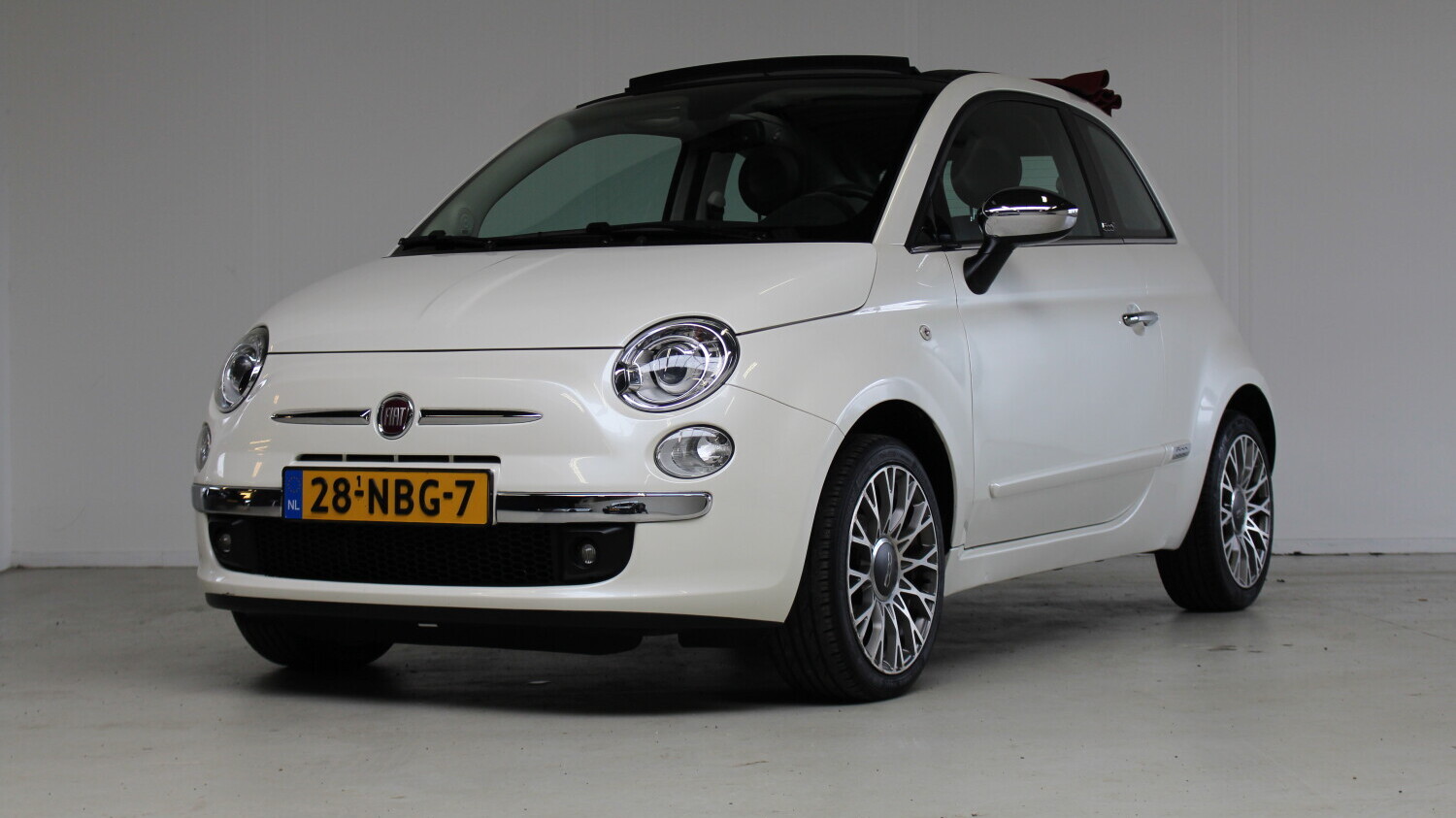 Fiat 500C Cabriolet 2010 28-NBG-7 1