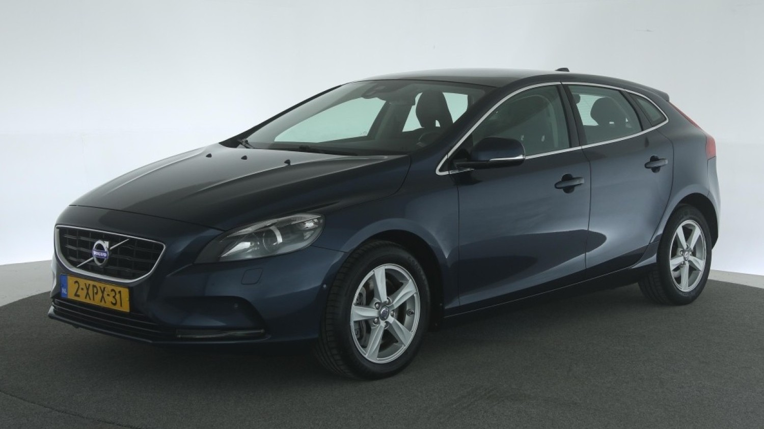 Volvo V40 Station 2014 2-XPX-31 1