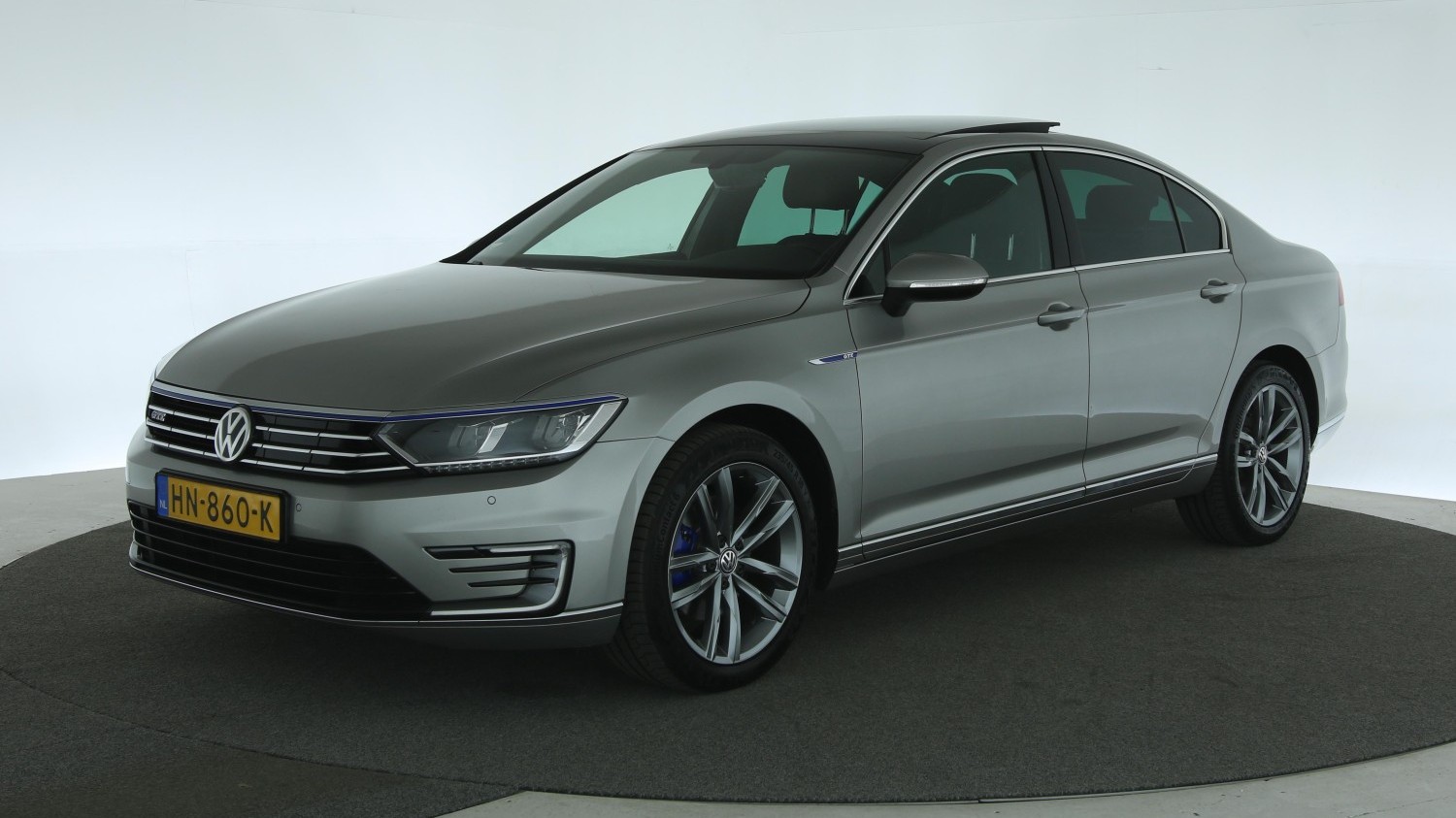 Volkswagen Passat Sedan 2015 HN-860-K 1