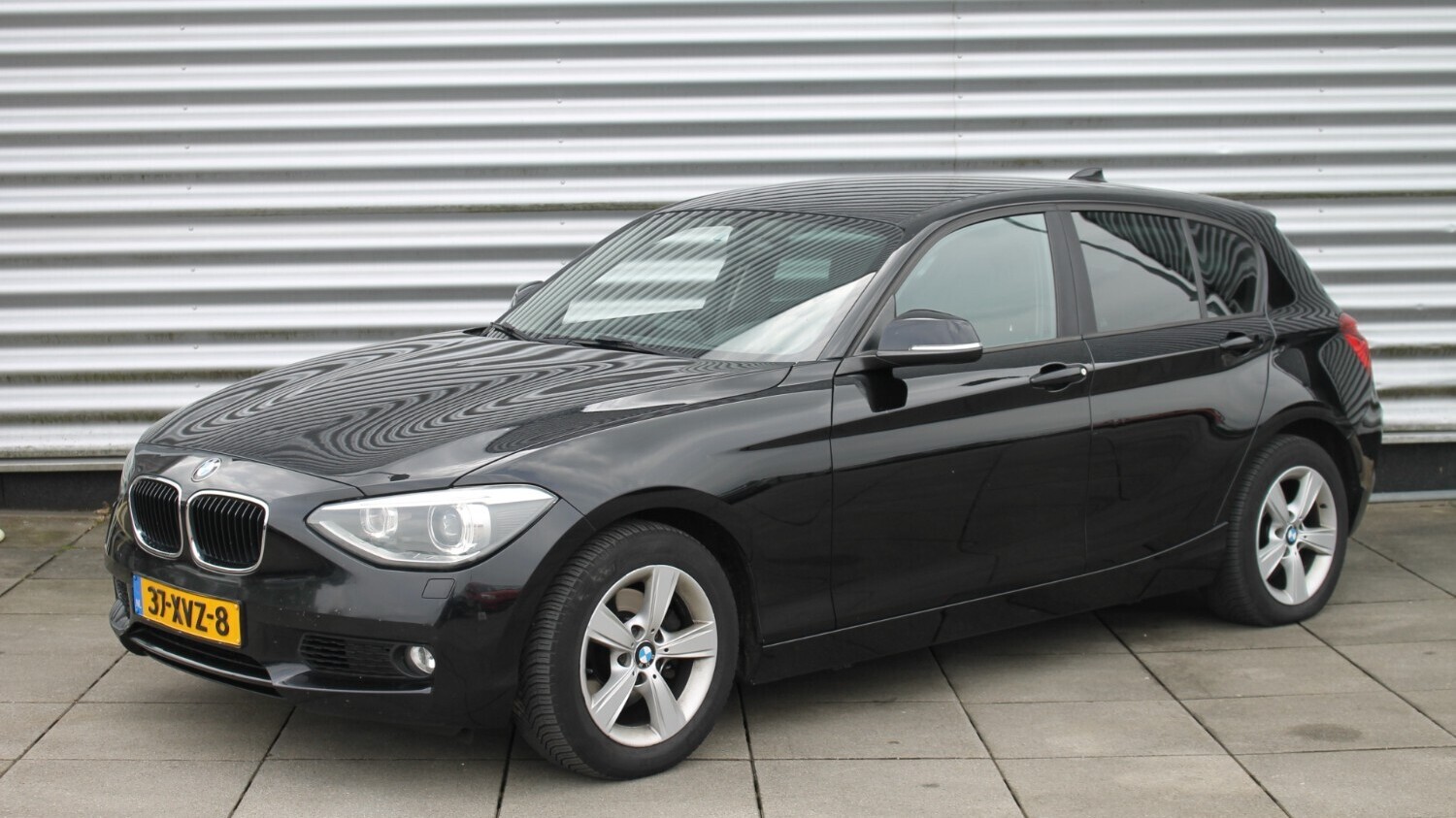 BMW 1-serie Hatchback 2012 37-XVZ-8 1