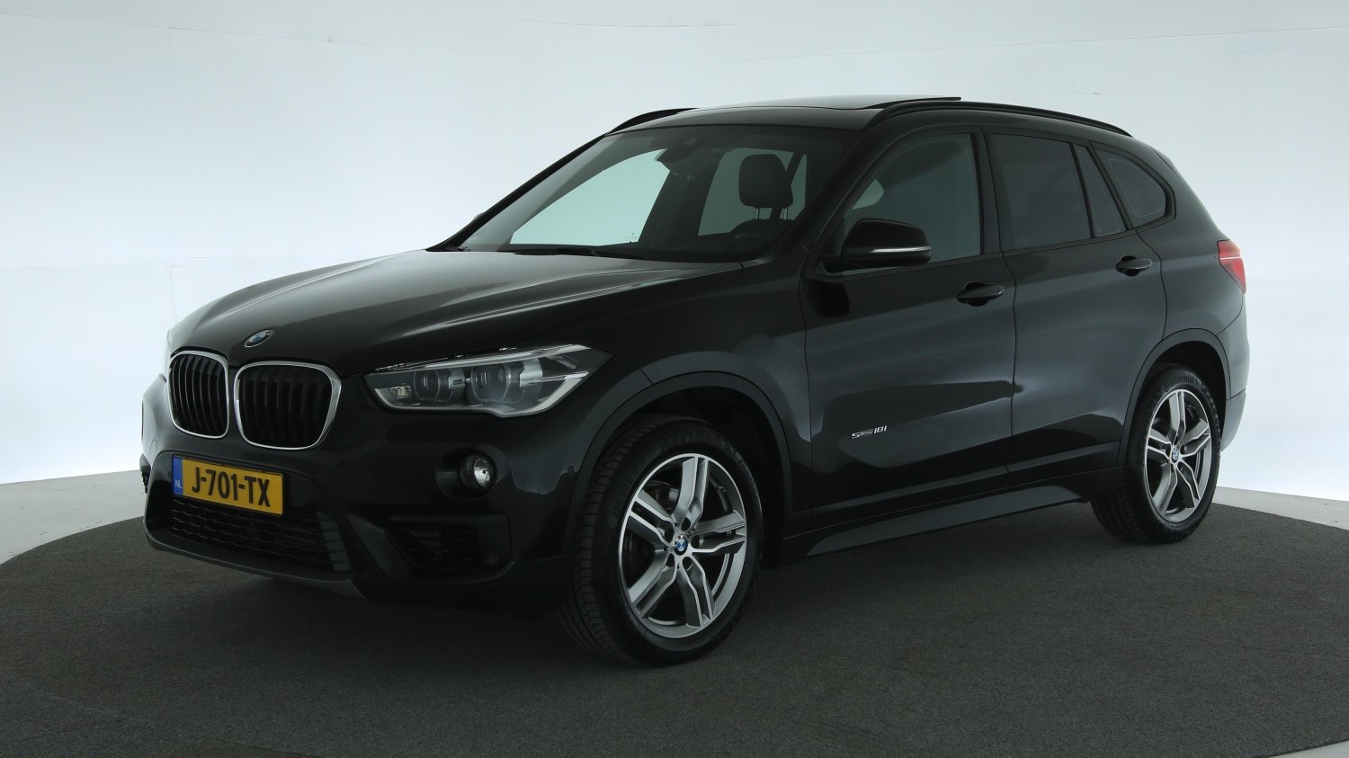 BMW X1 SUV / Terreinwagen 2018 J-701-TX 1
