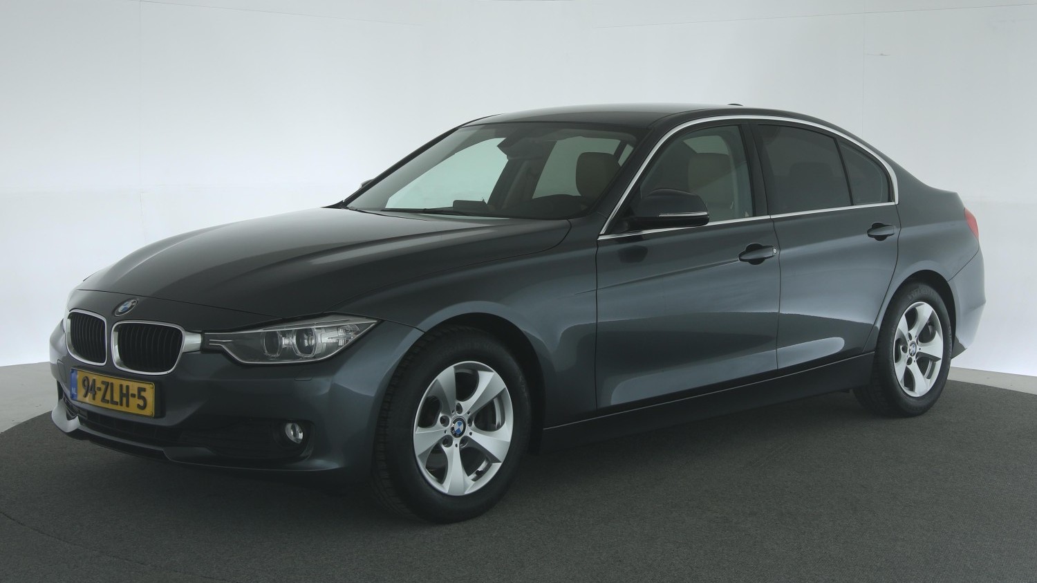BMW 3-serie Sedan 2013 94-ZLH-5 1