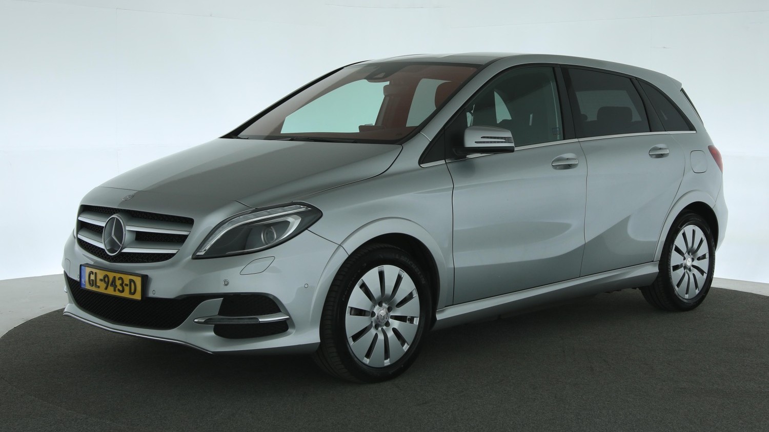 Mercedes-Benz B-klasse MPV 2015 GL-943-D 1