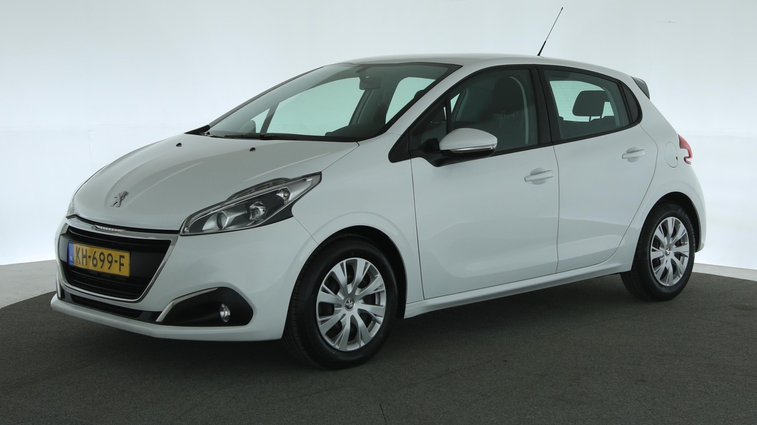 Peugeot 208 Hatchback 2016 KH-699-F 1