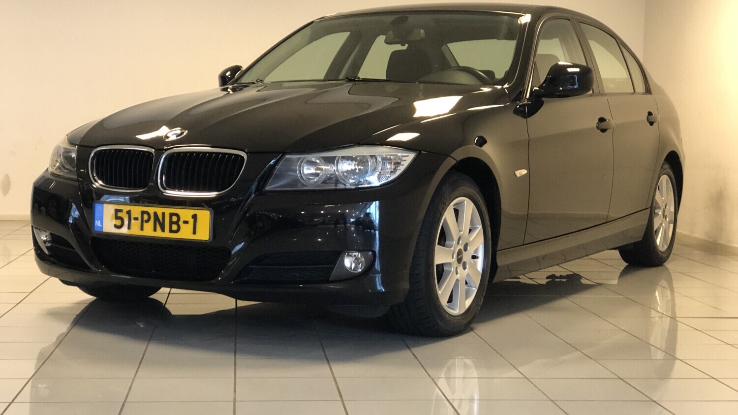 BMW 3-serie Sedan 2009 51-PNB-1 1