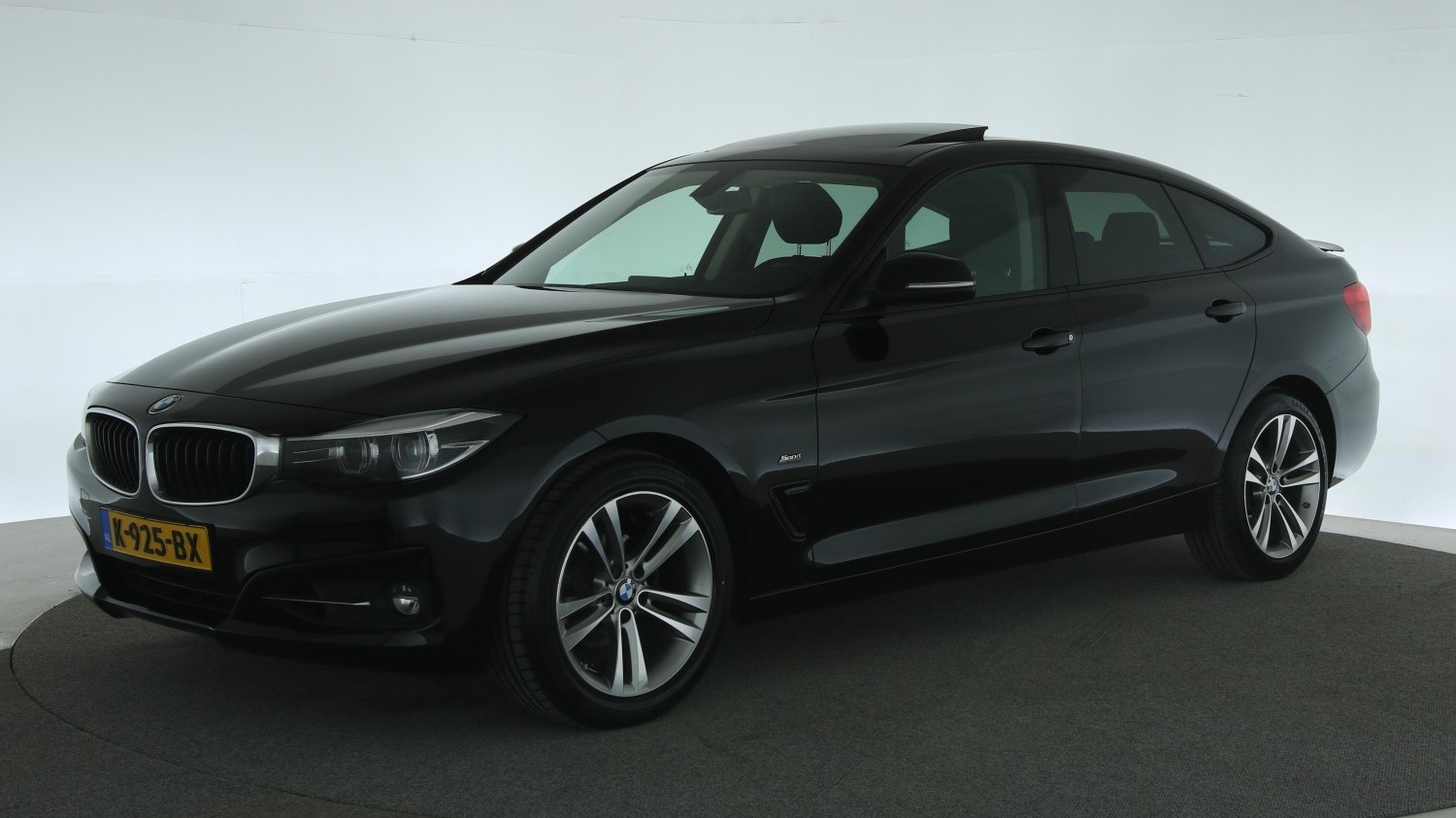 BMW 3-serie Hatchback 2017 K-925-BX 1