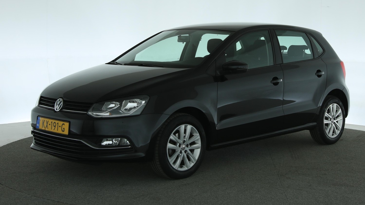 Volkswagen Polo Hatchback 2017 KX-191-G 1