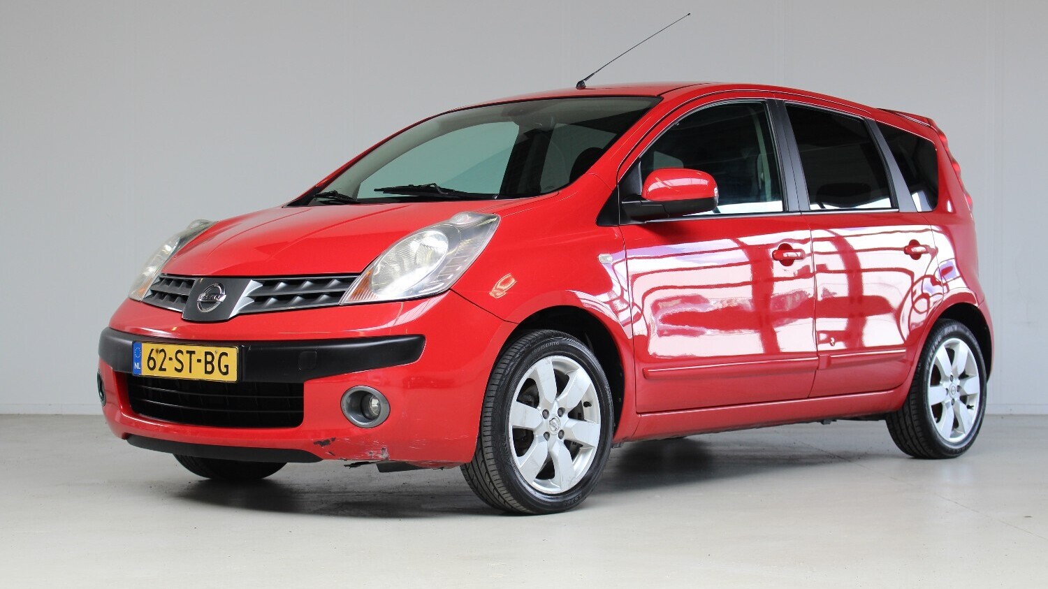 Nissan Note MPV 2006 62-ST-BG 1