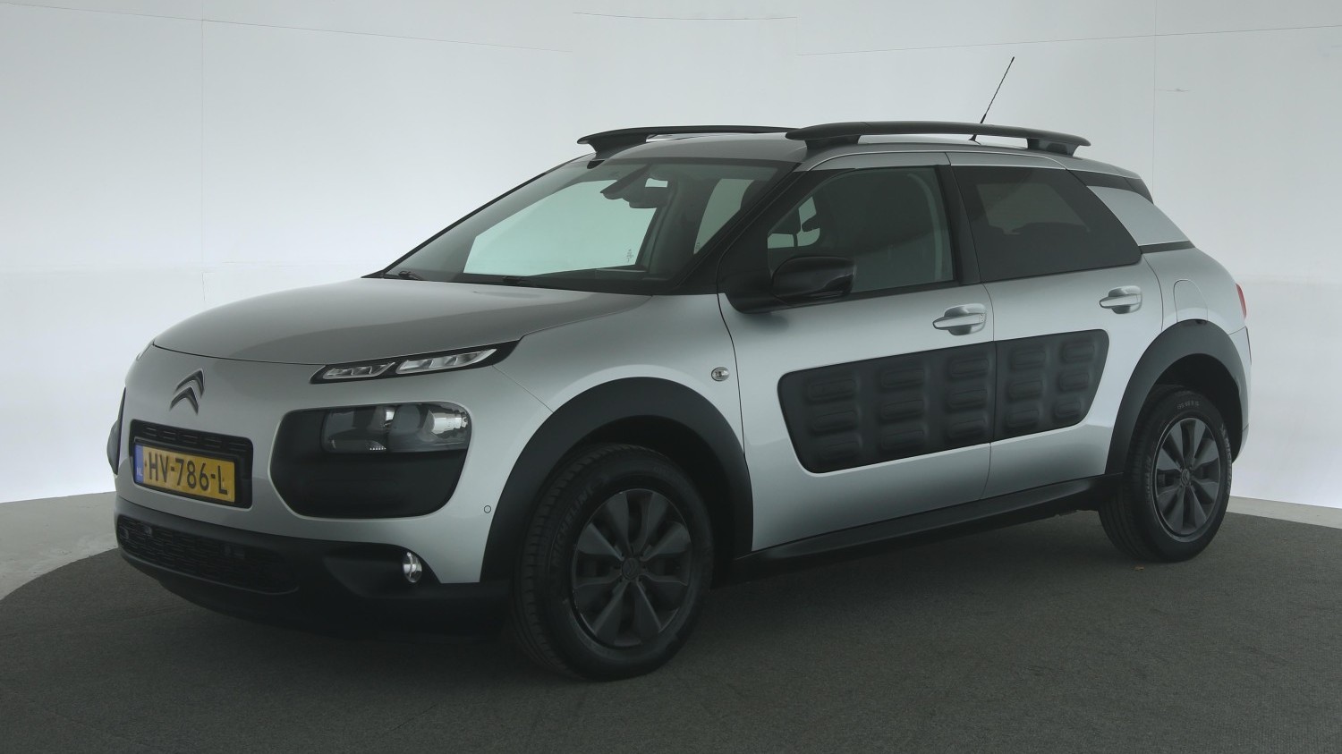 Citroen C4 Cactus SUV / Terreinwagen 2015 HV-786-L 1