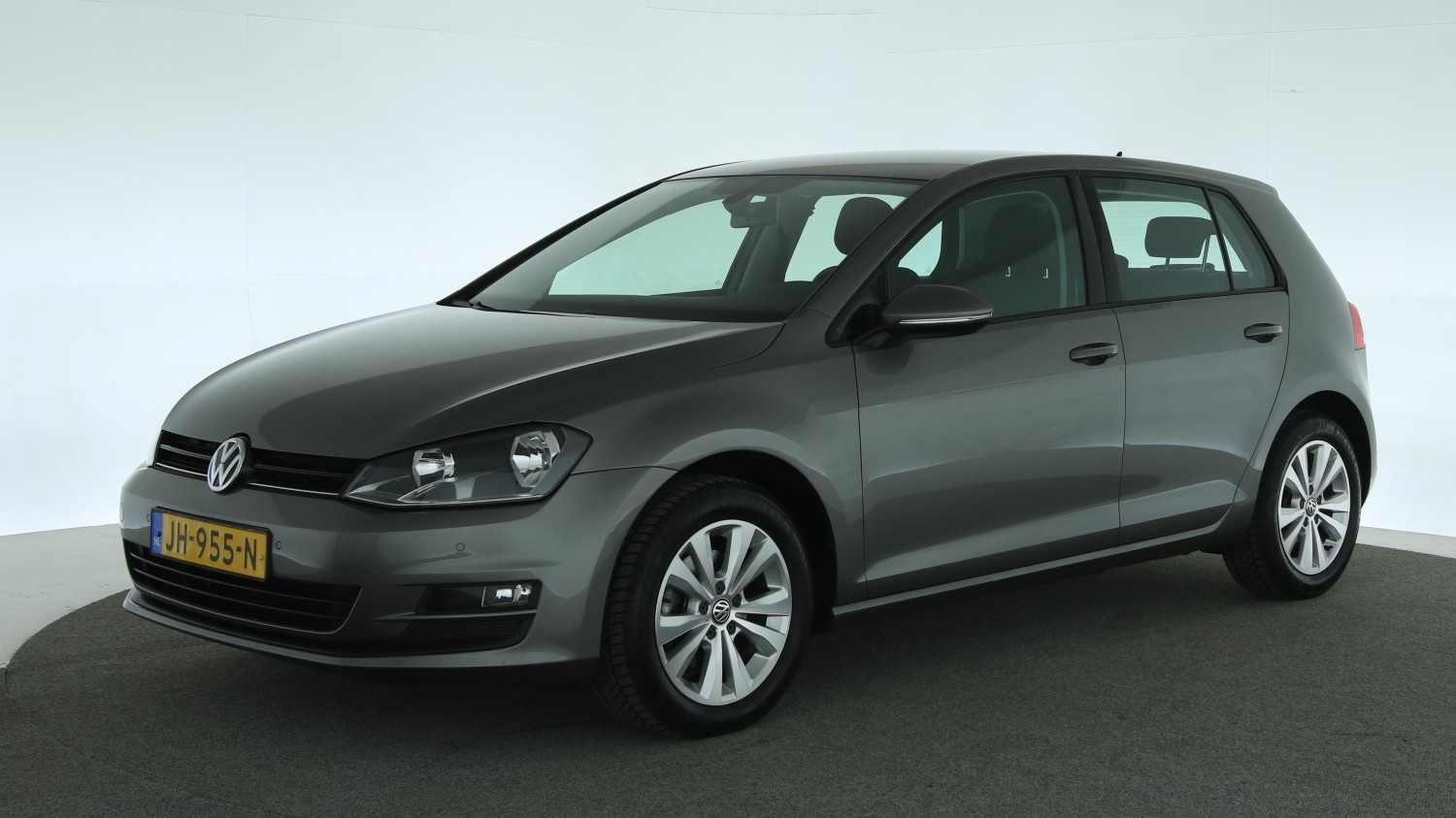 Volkswagen Golf Hatchback 2016 JH-955-N 1