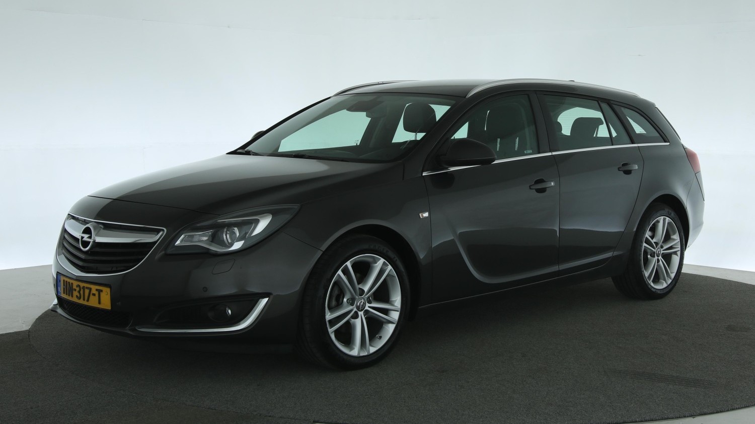 Opel Insignia Station 2015 HN-317-T 1