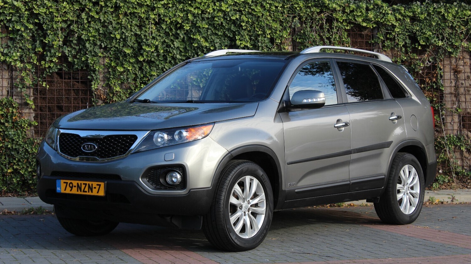 Kia Sorento SUV / Terreinwagen 2011 79-NZN-7 1