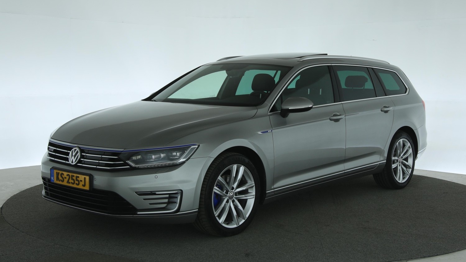Volkswagen Passat Station 2016 KS-255-J 1