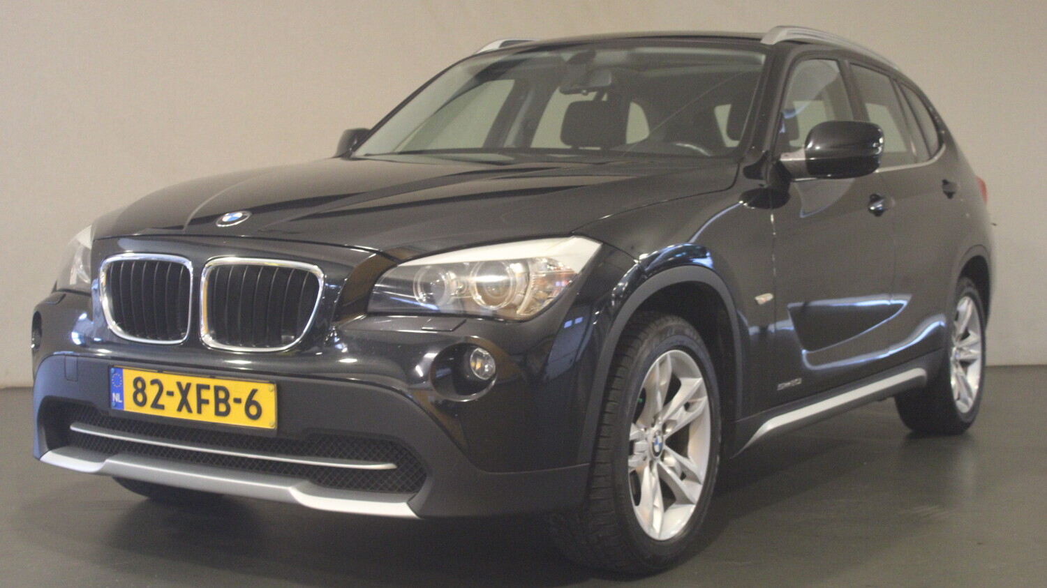 BMW X1 SUV / Terreinwagen 2012 82-XFB-6 1