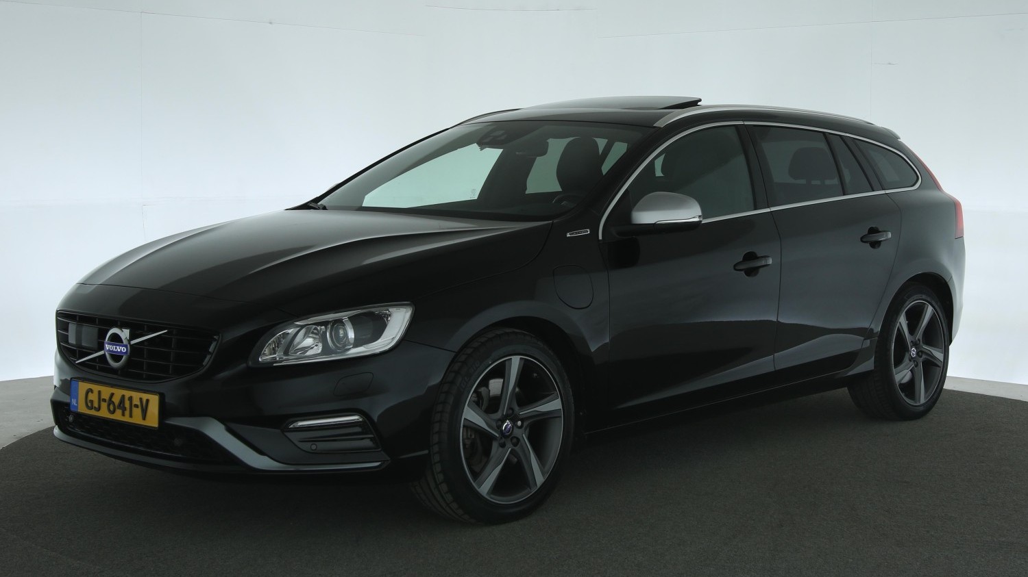 Volvo V60 Station 2015 GJ-641-V 1