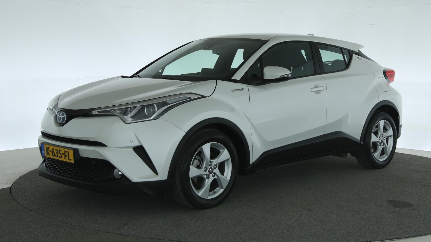 Toyota C-HR SUV / Terreinwagen 2017 K-635-FL 1