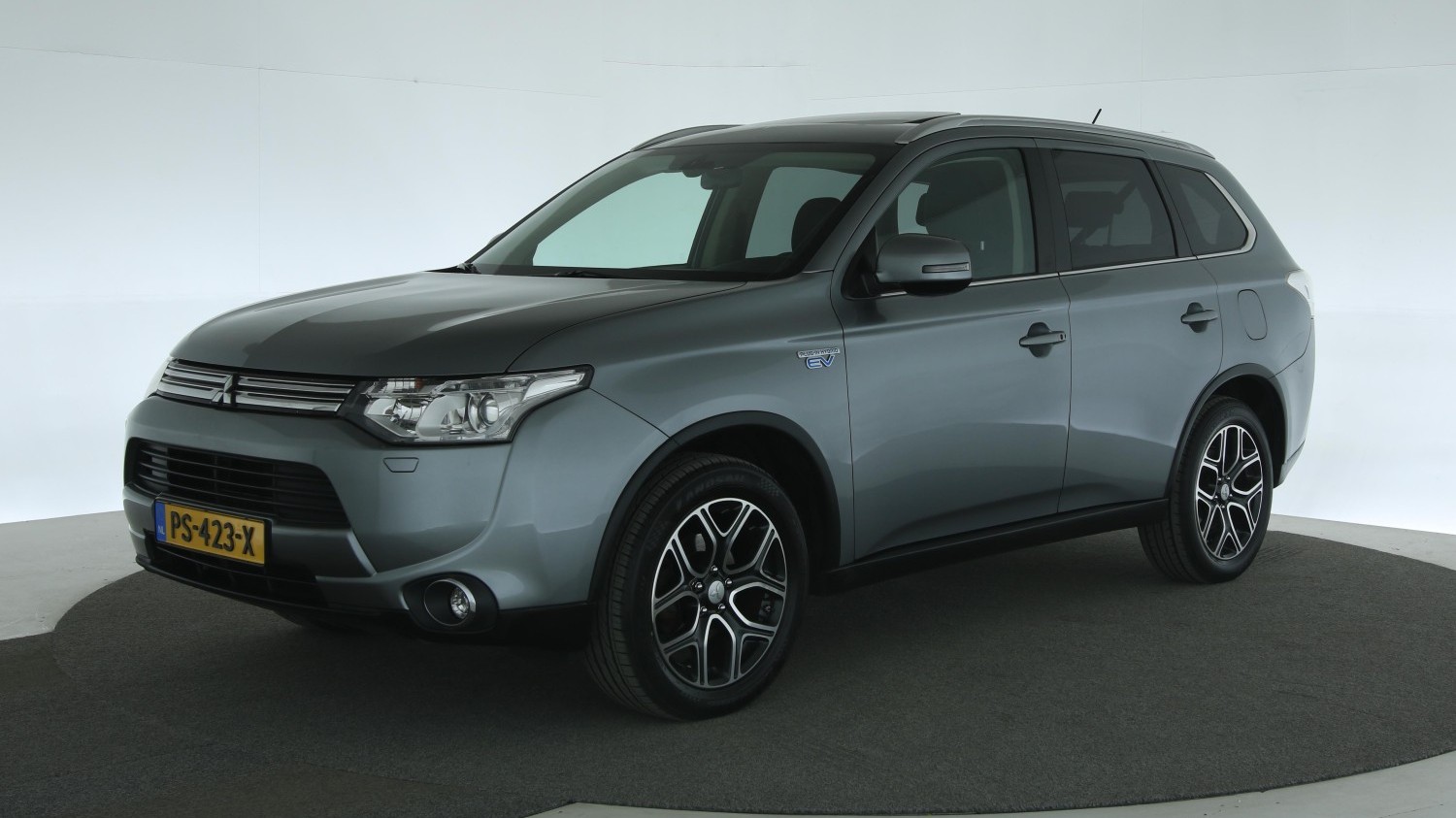 Mitsubishi Outlander SUV / Terreinwagen 2015 PS-423-X 1
