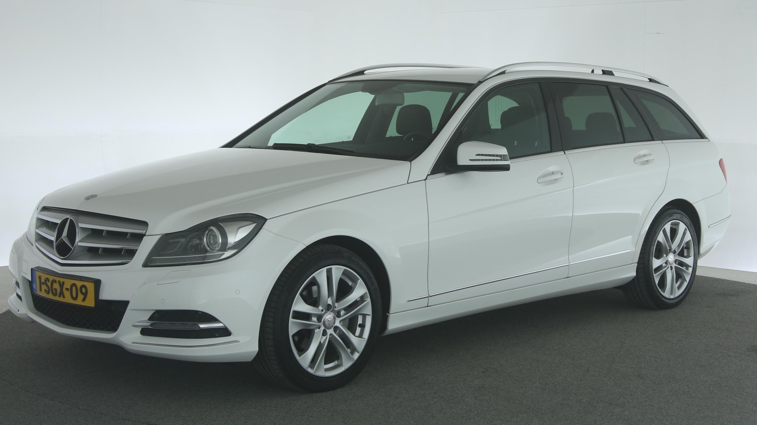 Mercedes-Benz C-klasse Station 2013 1-SGX-09 1