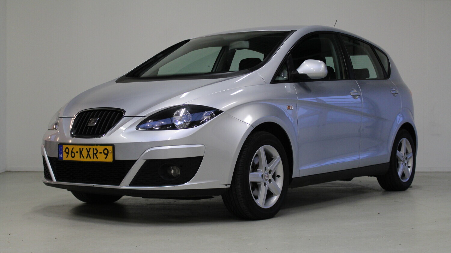 Seat Altea MPV 2010 96-KXR-9 1