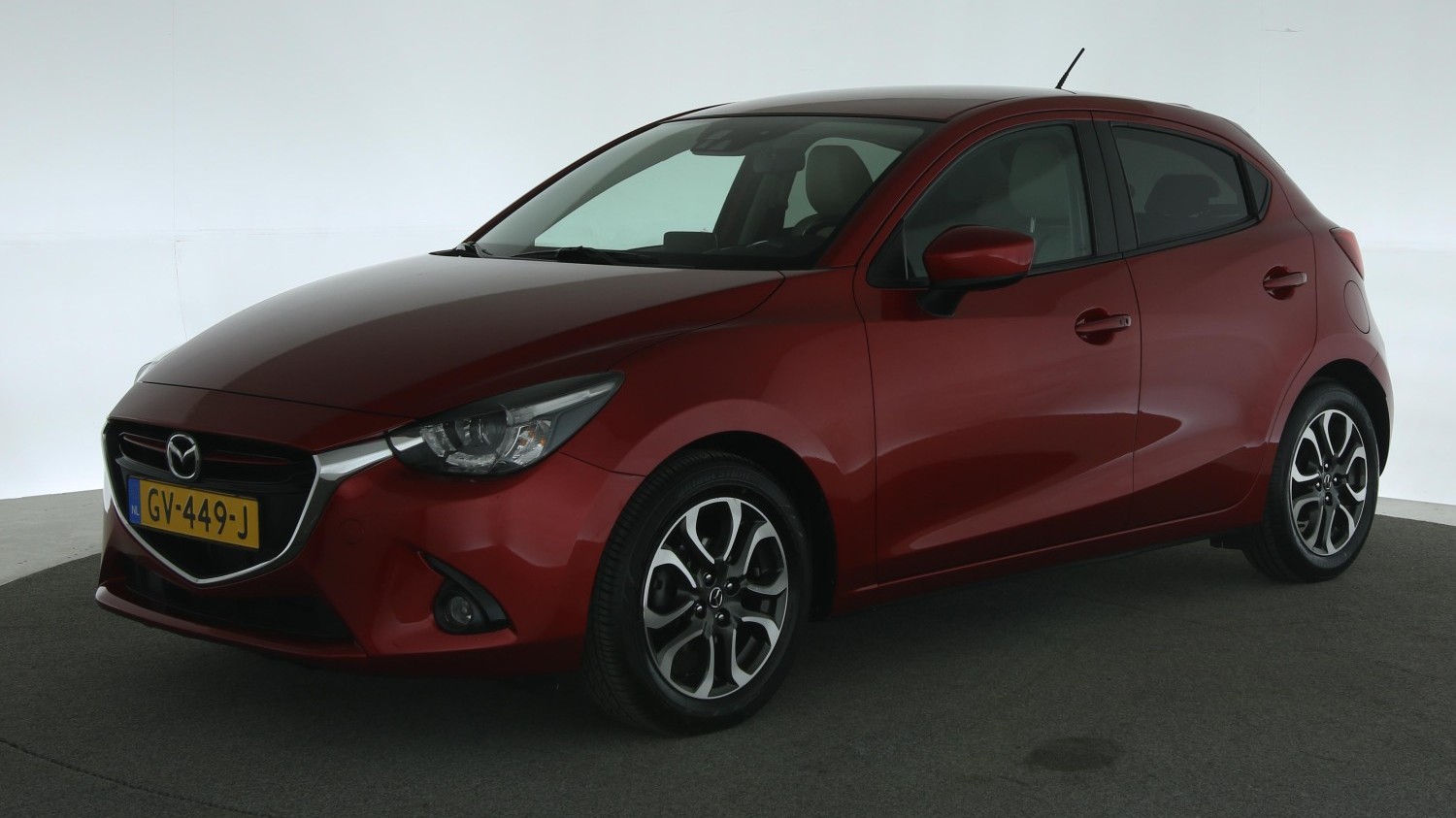 Mazda 2 Hatchback 2015 GV-449-J 1