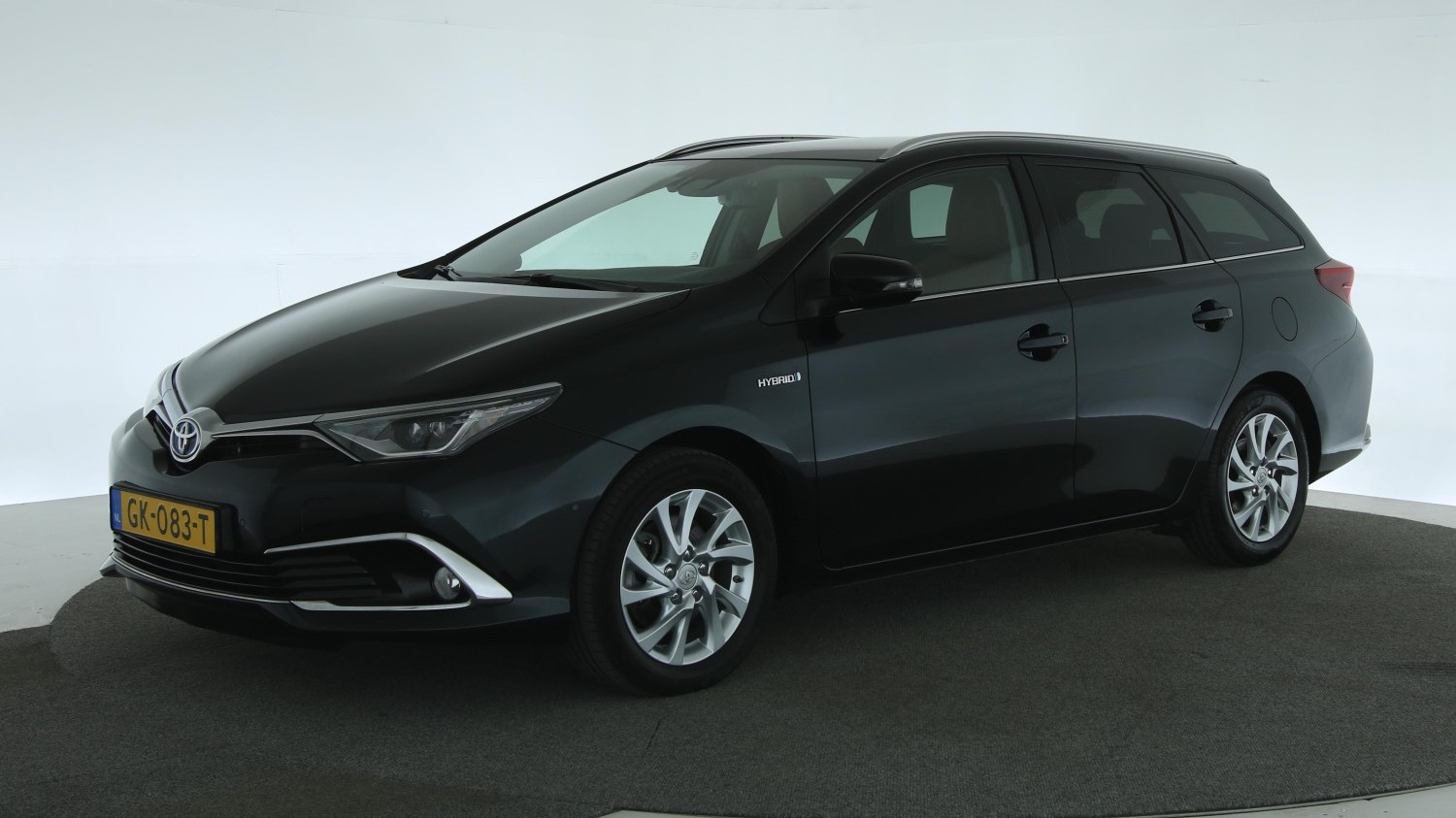 Toyota Auris Station 2015 GK-083-T 1