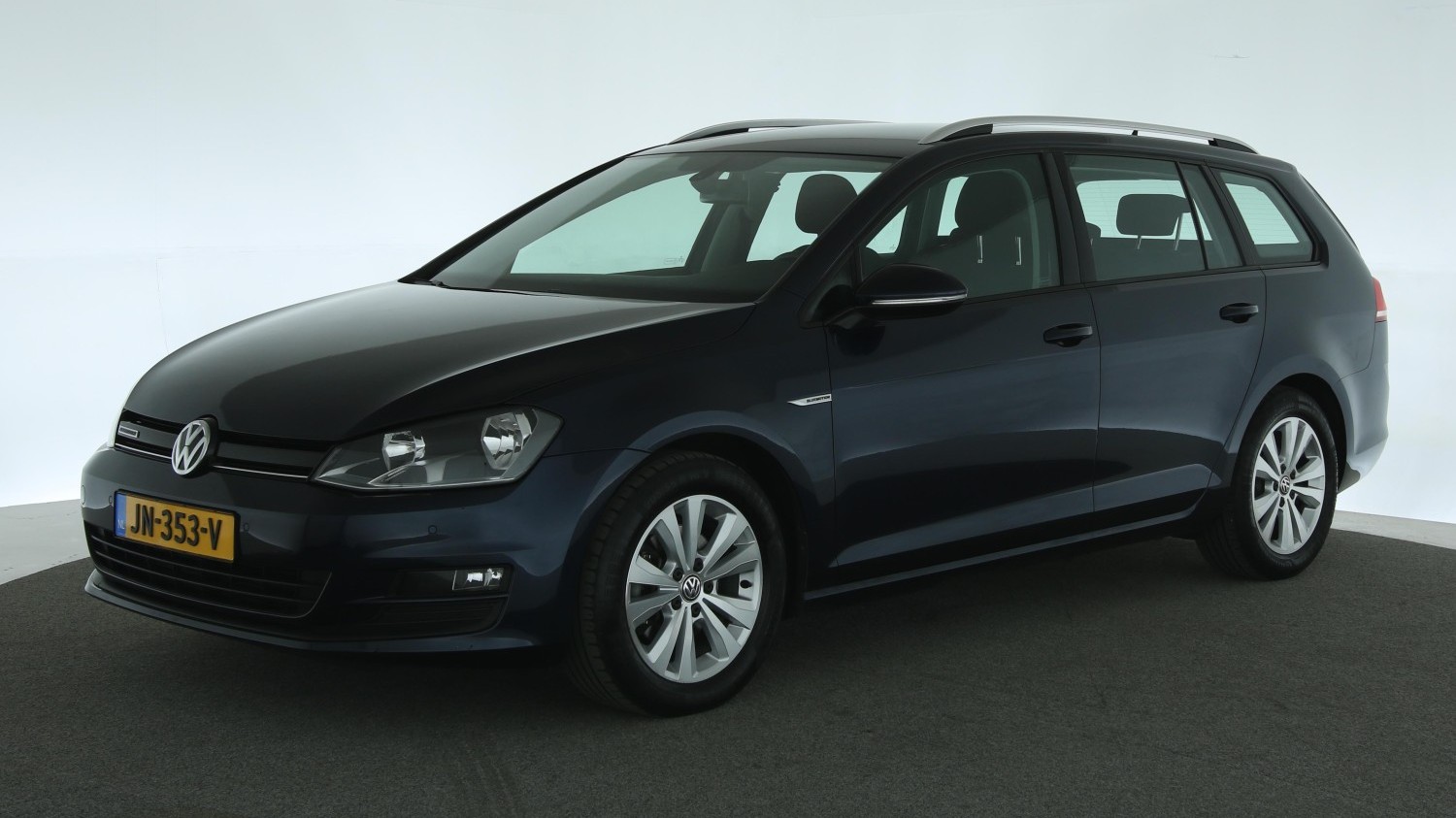 Volkswagen Golf Station 2016 JN-353-V 1