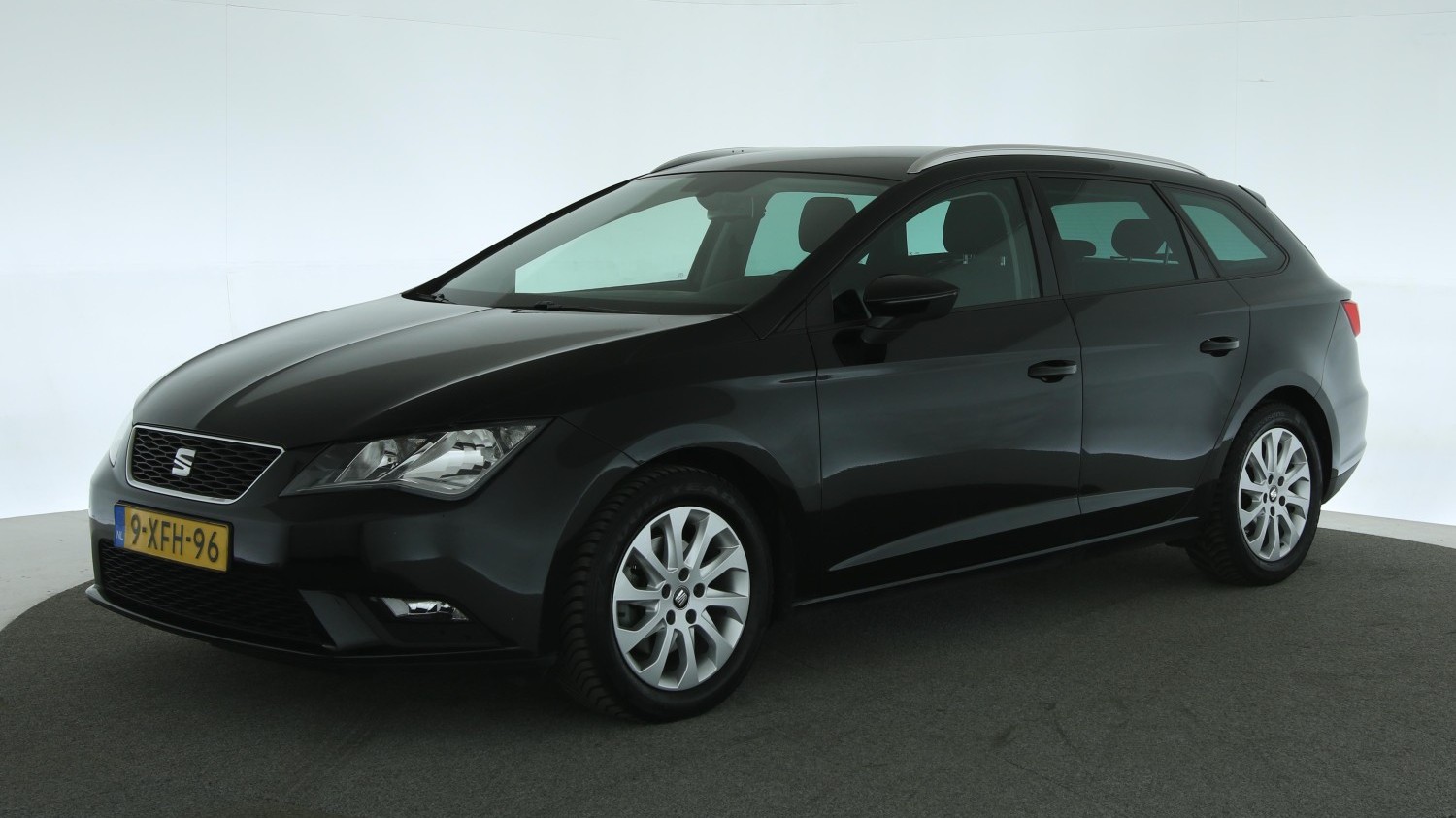 Seat Leon Station 2014 9-XFH-96 1