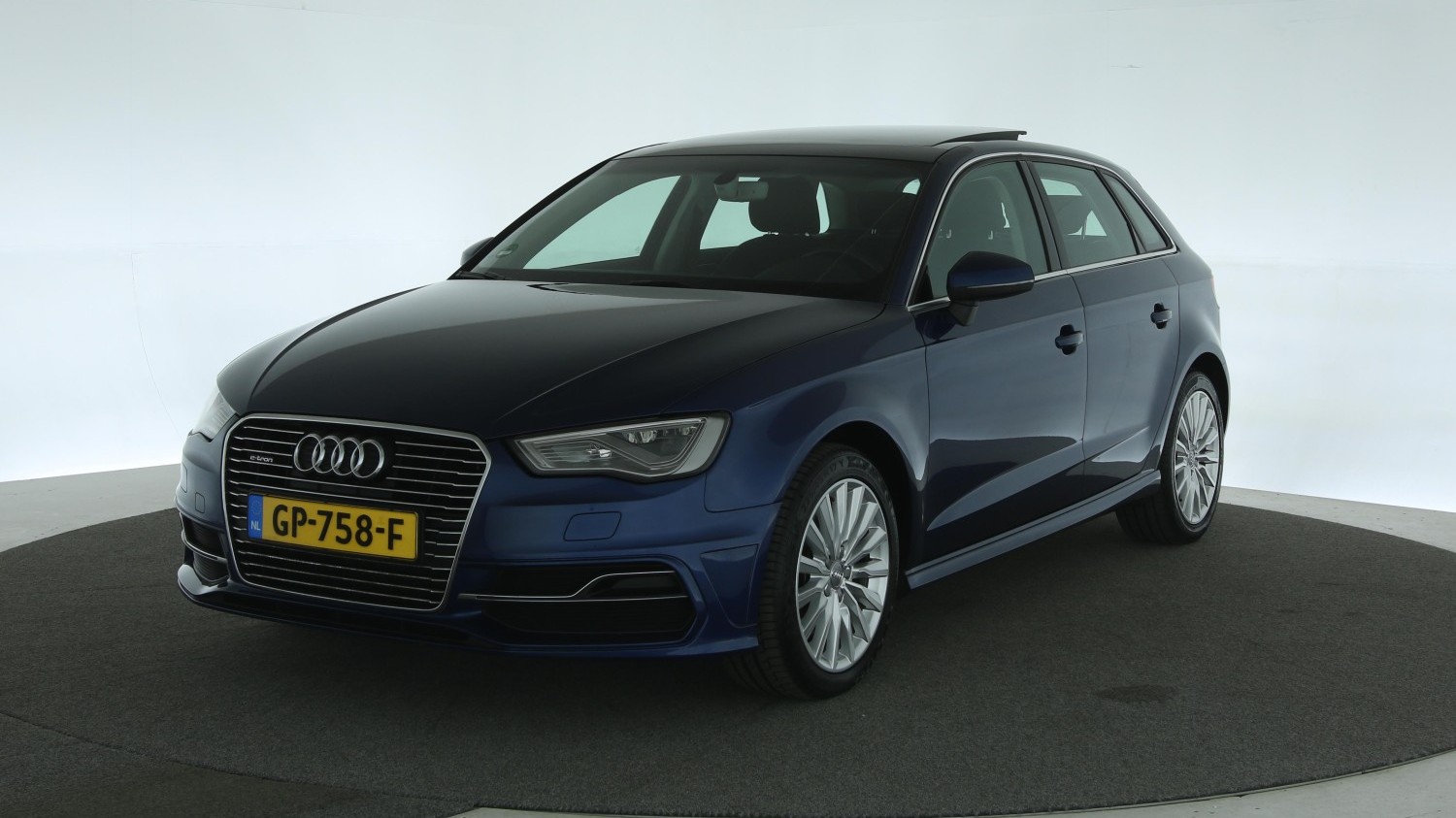 Audi A3 Hatchback 2015 GP-758-F 1
