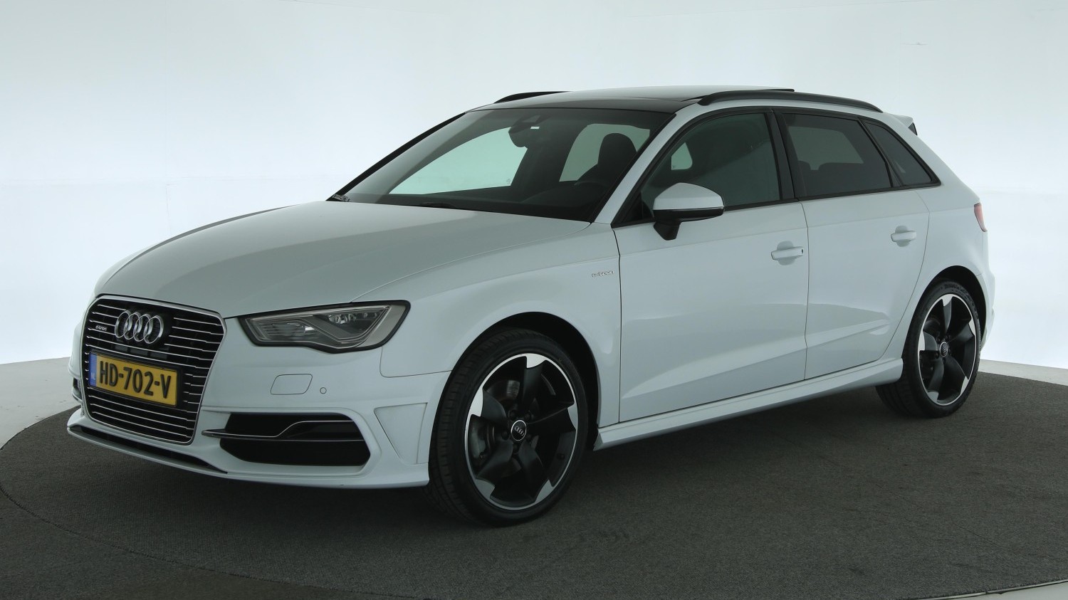 Audi A3 Hatchback 2015 HD-702-V 1