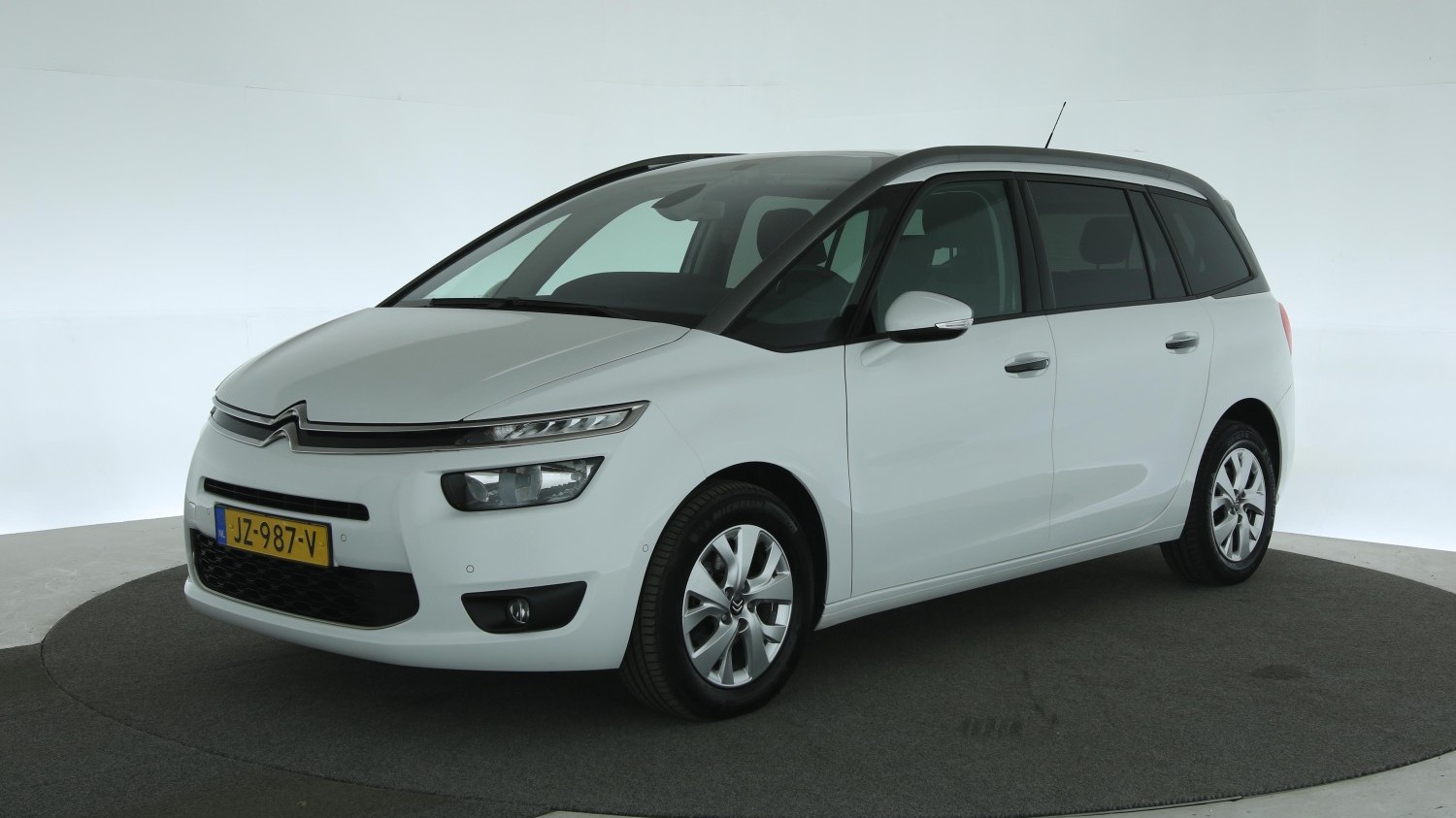 Citroen Grand C4 Picasso MPV 2016 JZ-987-V 1