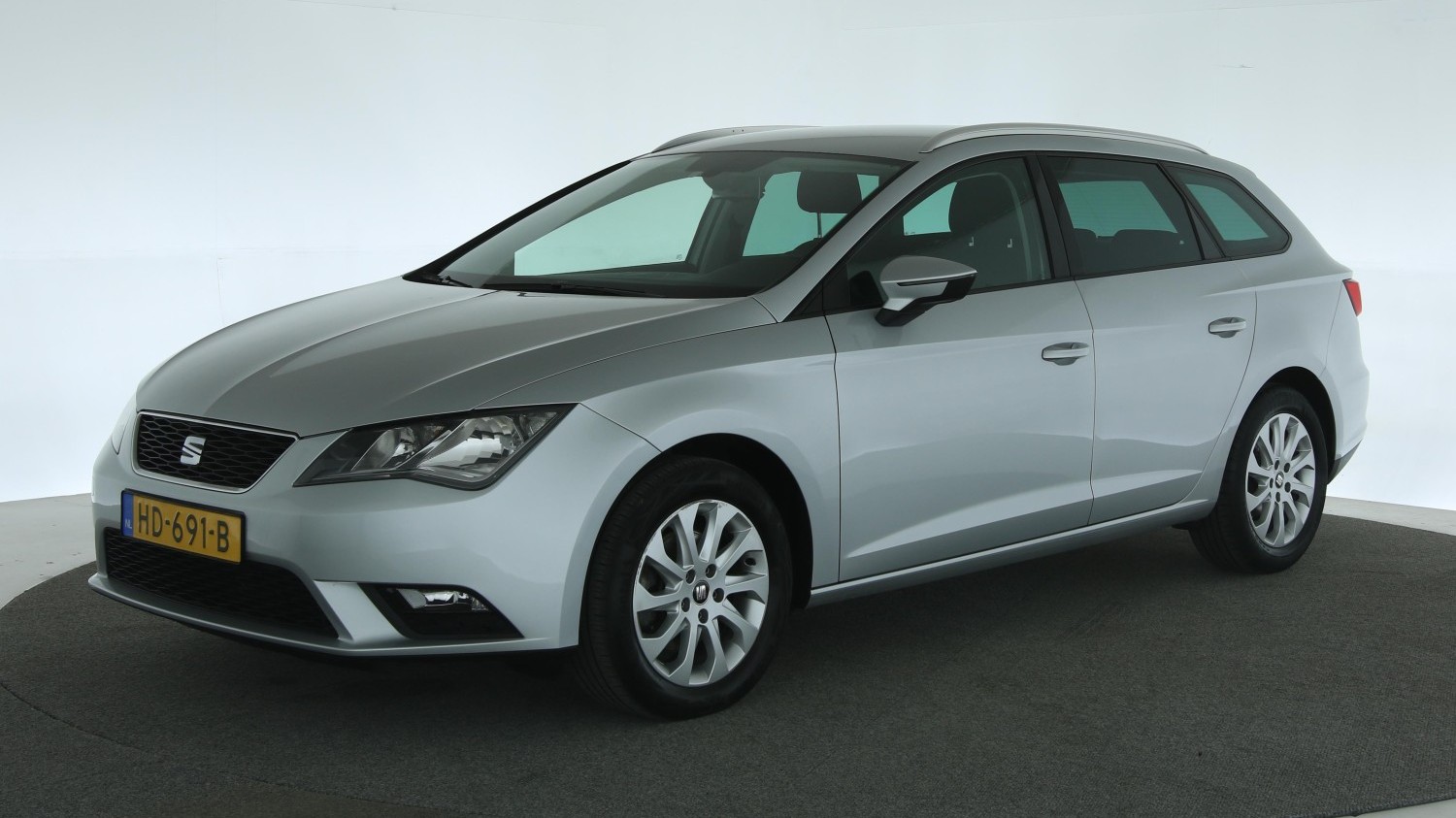 Seat Leon Station 2015 HD-691-B 1