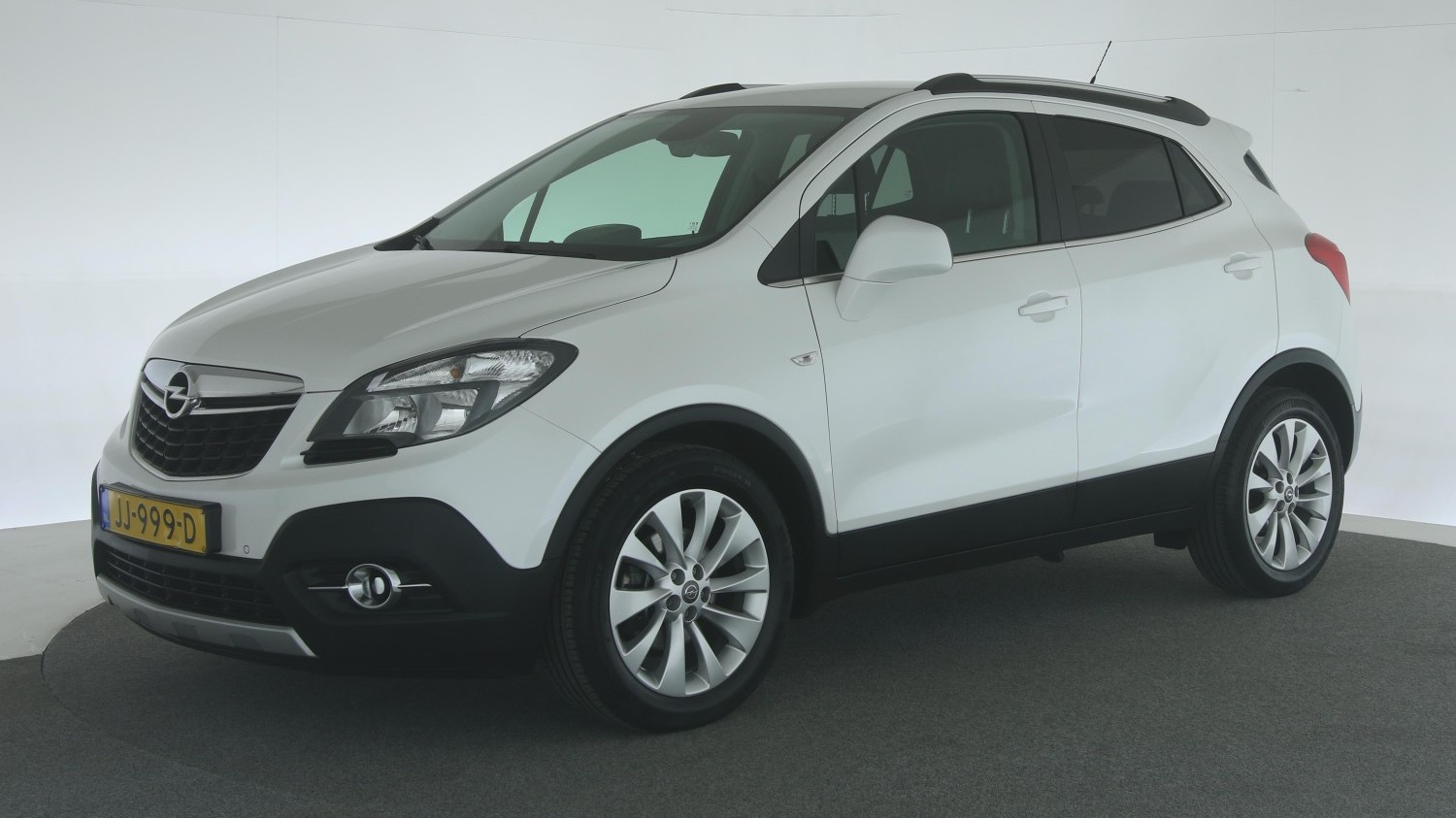 Opel Mokka SUV / Terreinwagen 2014 JJ-999-D 1