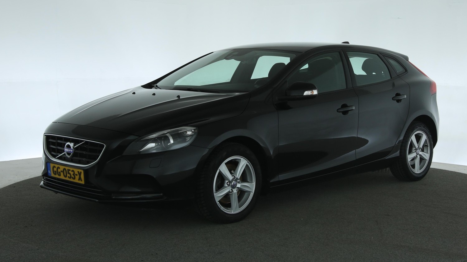 Volvo V40 Hatchback 2013 GG-053-X 1