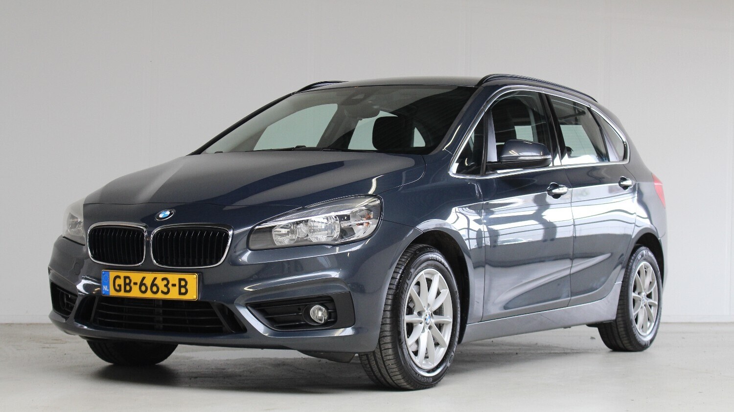 BMW 2-serie MPV 2015 GB-663-B 1