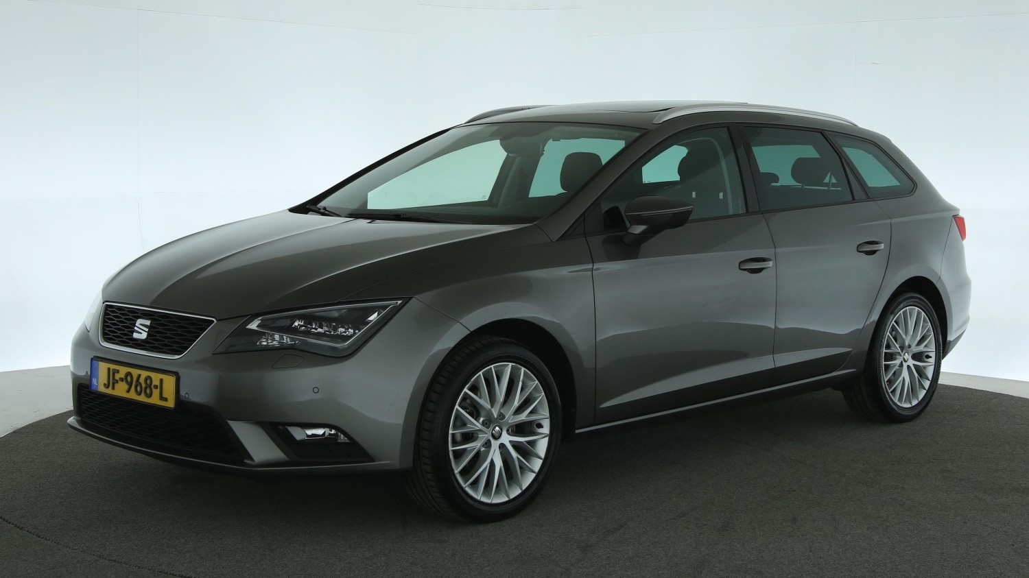 Seat Leon Station 2016 JF-968-L 1