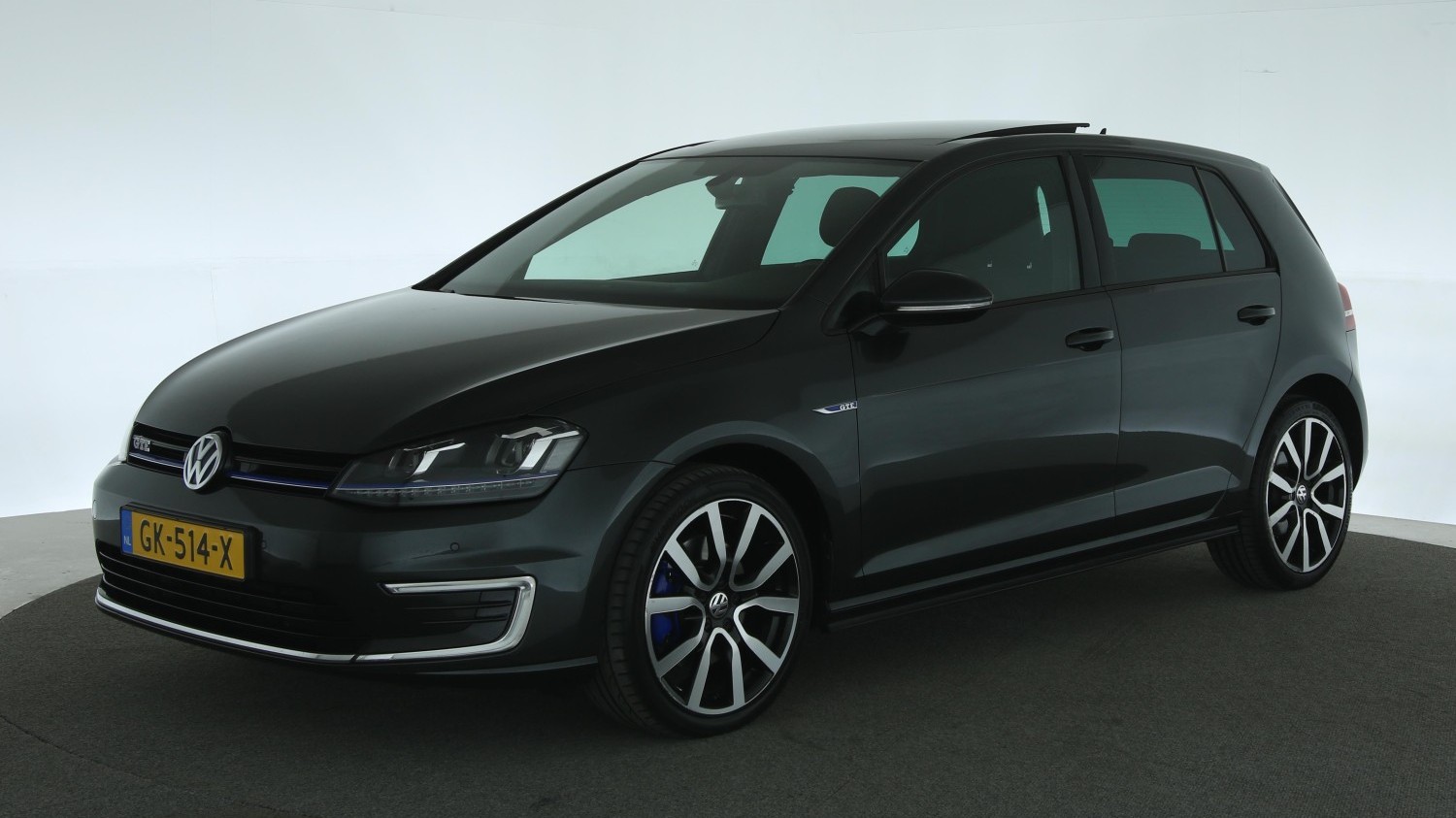 Volkswagen Golf Hatchback 2015 GK-514-X 1